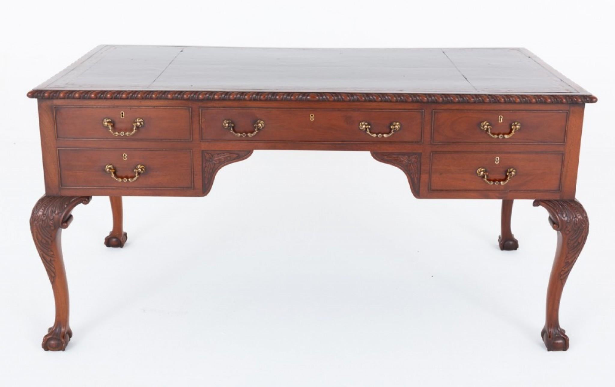 Chippendale Faux Partners Schreibtisch aus Mahagoni im Angebot 3