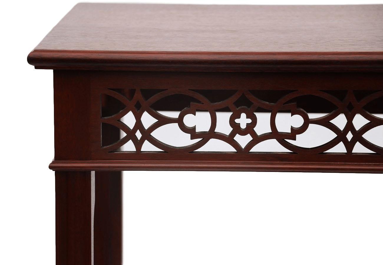 Chippendale Fretwork Console Table by Bartley In Good Condition For Sale In Baltimore, MD