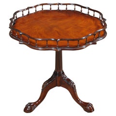 Chippendale Gallery Table