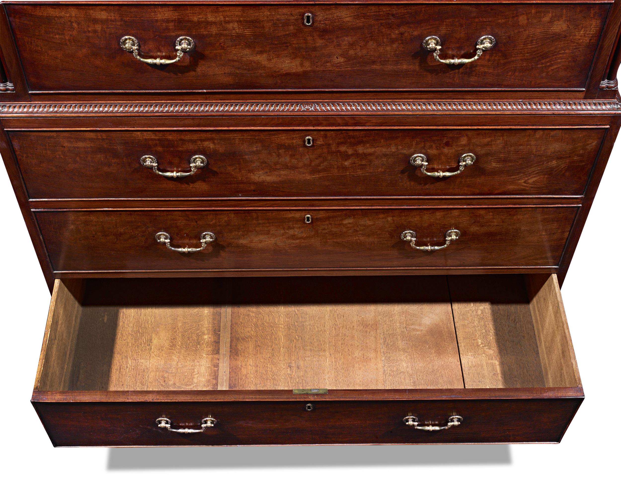 Chippendale Mahogany Chest-on-Chest In Excellent Condition In New Orleans, LA