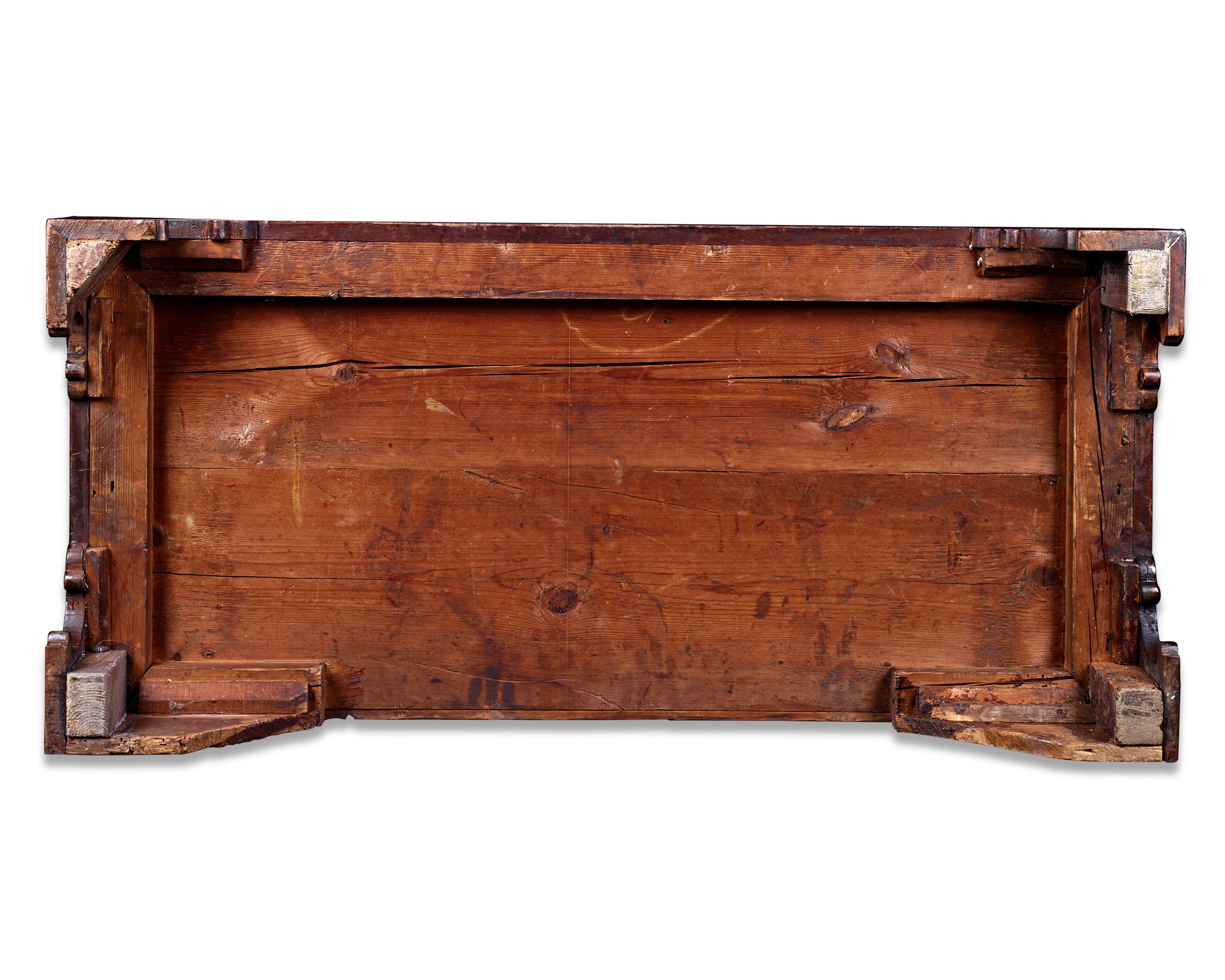 18th Century and Earlier Chippendale Mahogany Chest-on-Chest
