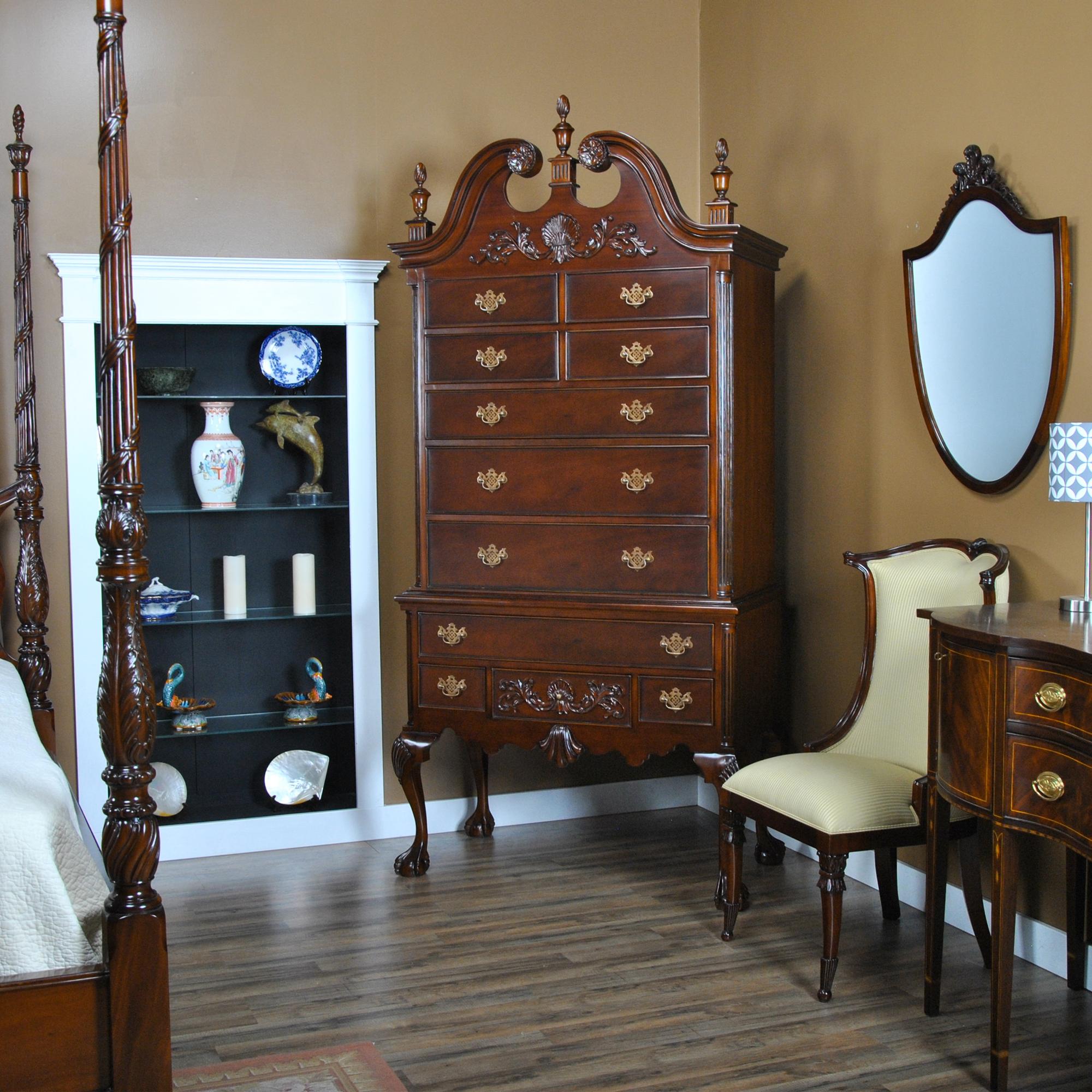 Cassettone Chippendale in mogano in vendita 4