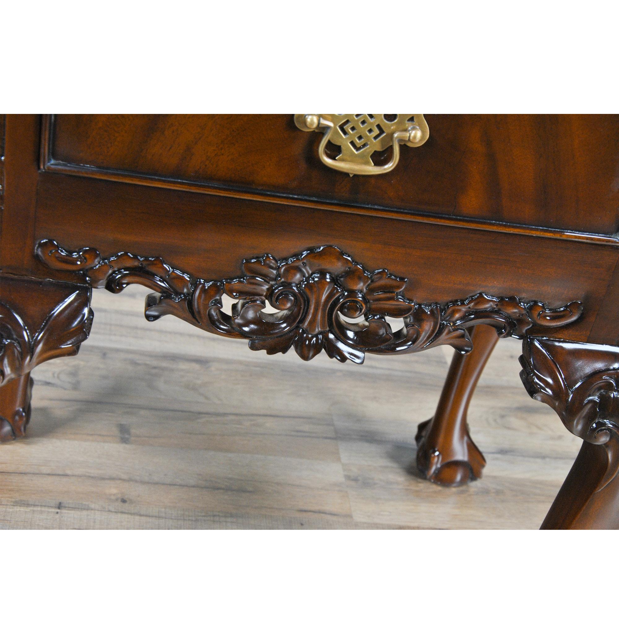 Chippendale Mahogany Nightstand In New Condition For Sale In Annville, PA