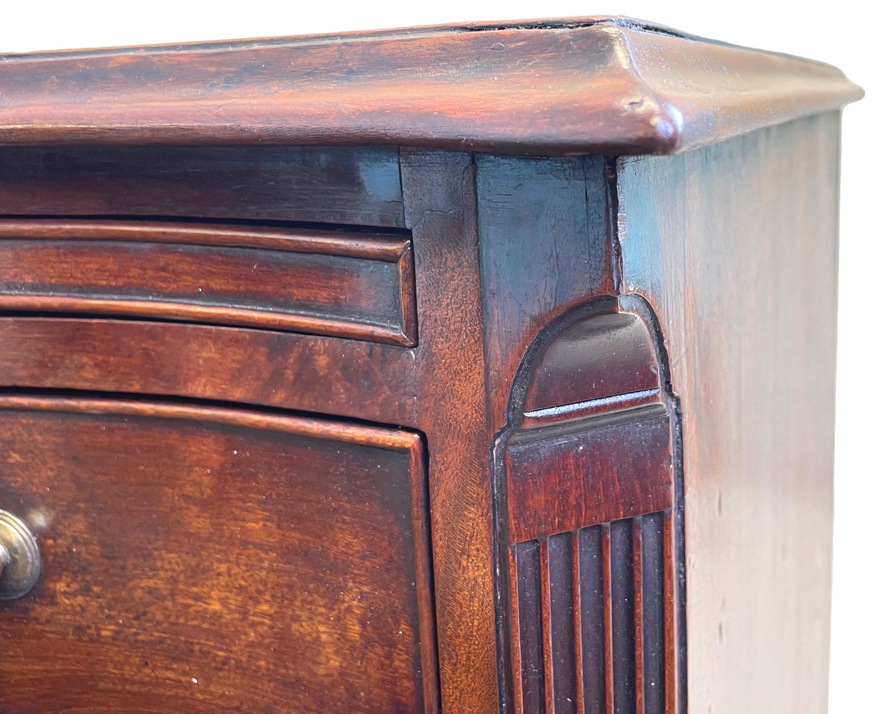 Chippendale Mahogany Serpentine Chest 6