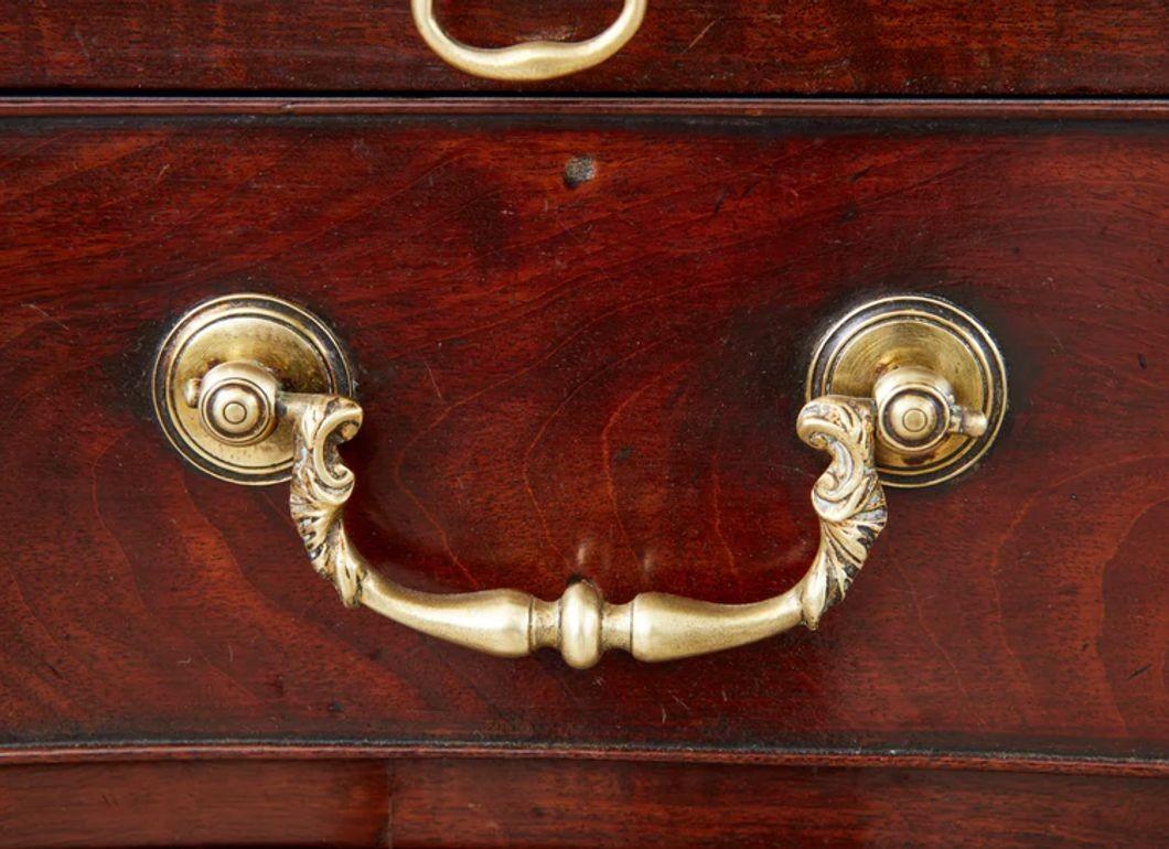George III Chippendale Mahogany Serpentine Chest of Drawers For Sale