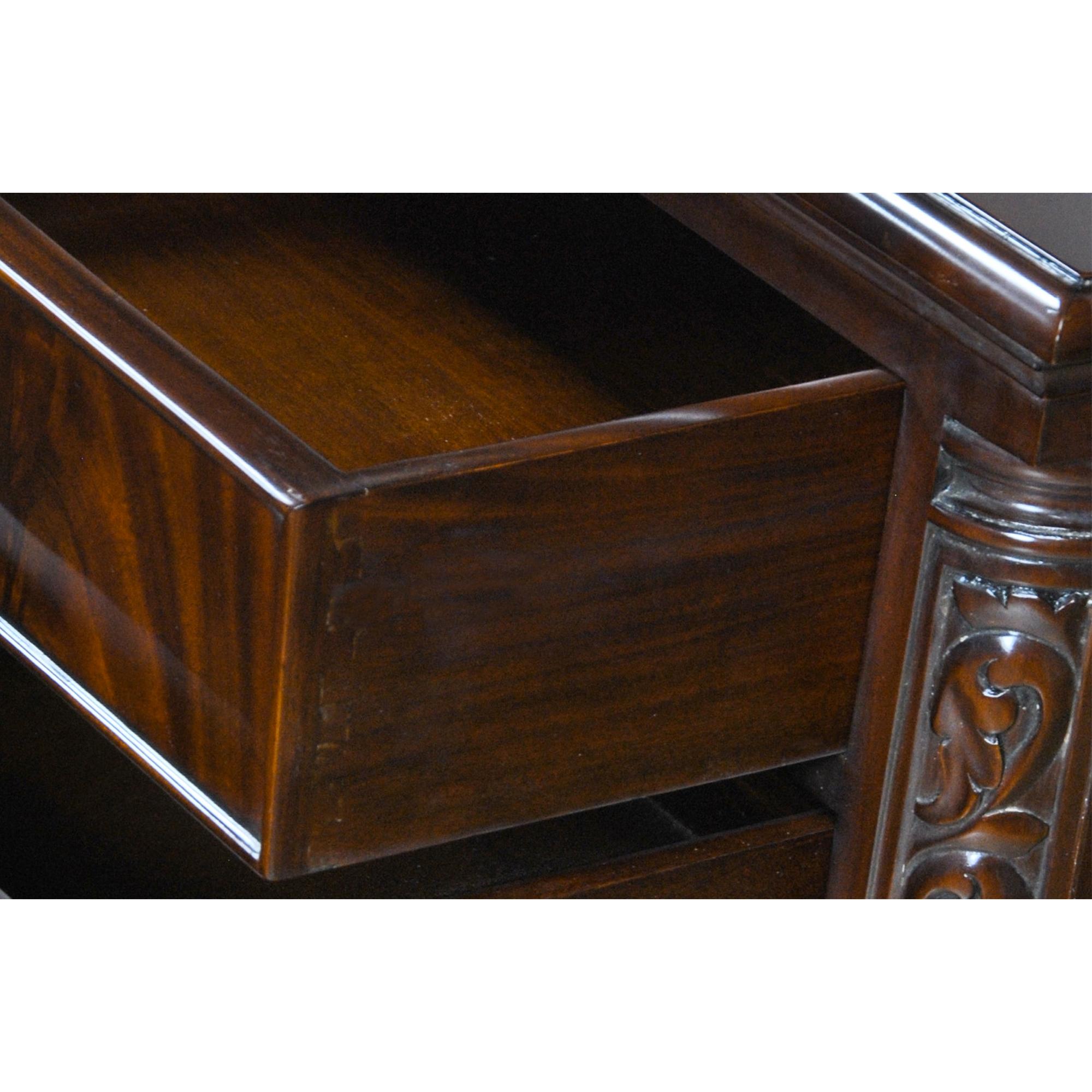 Chippendale Mahogany Triple Dresser For Sale 6