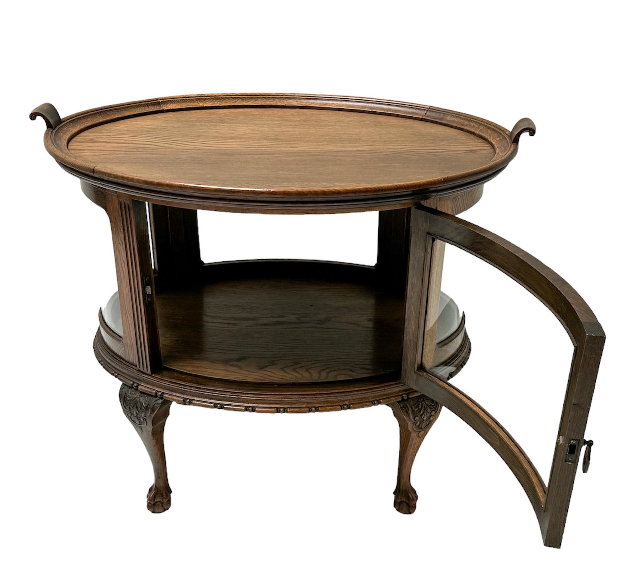 Chippendale Oak Tea Cabinet, 1920s For Sale 4