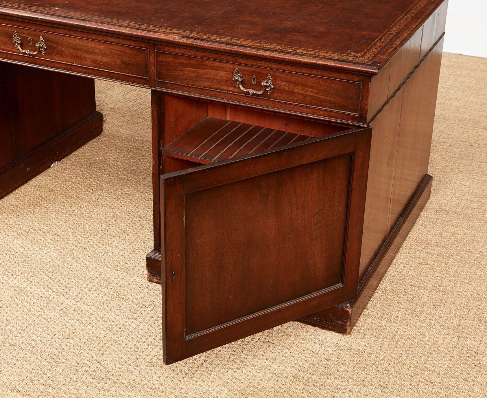 Chippendale Partners' Desk For Sale 11