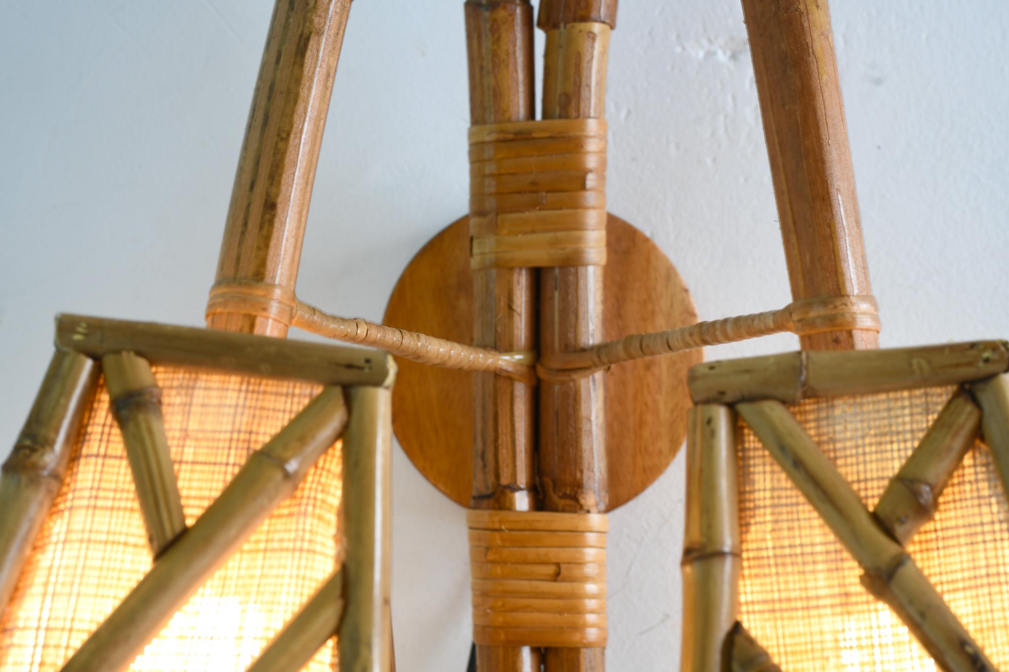 Philippine Chippendale Pattern Bamboo Shade Bent Rattan Double Wall Sconce For Sale