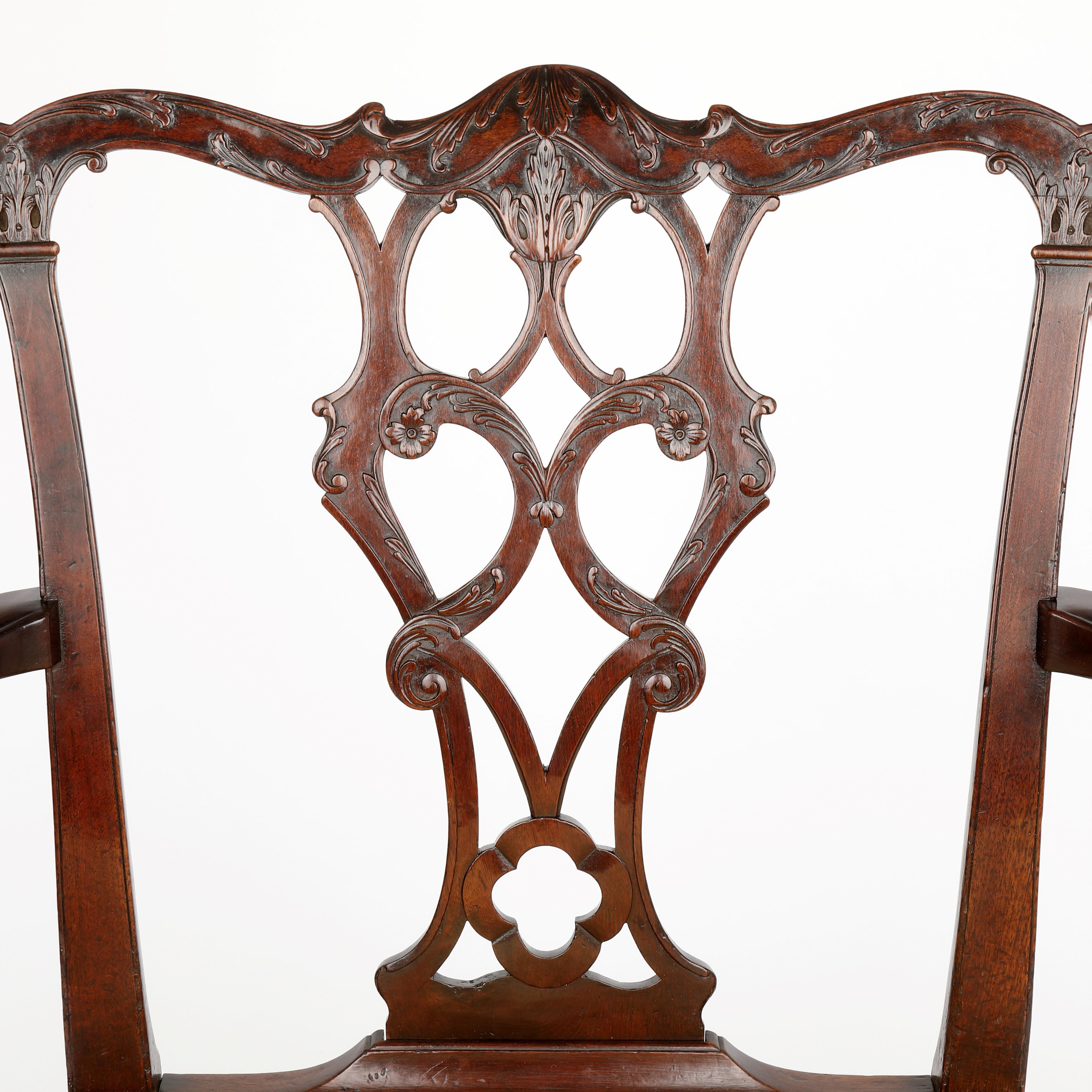 Chippendale Period Carved Carver/Arm/Desk Chair In Good Condition For Sale In Folkestone, GB