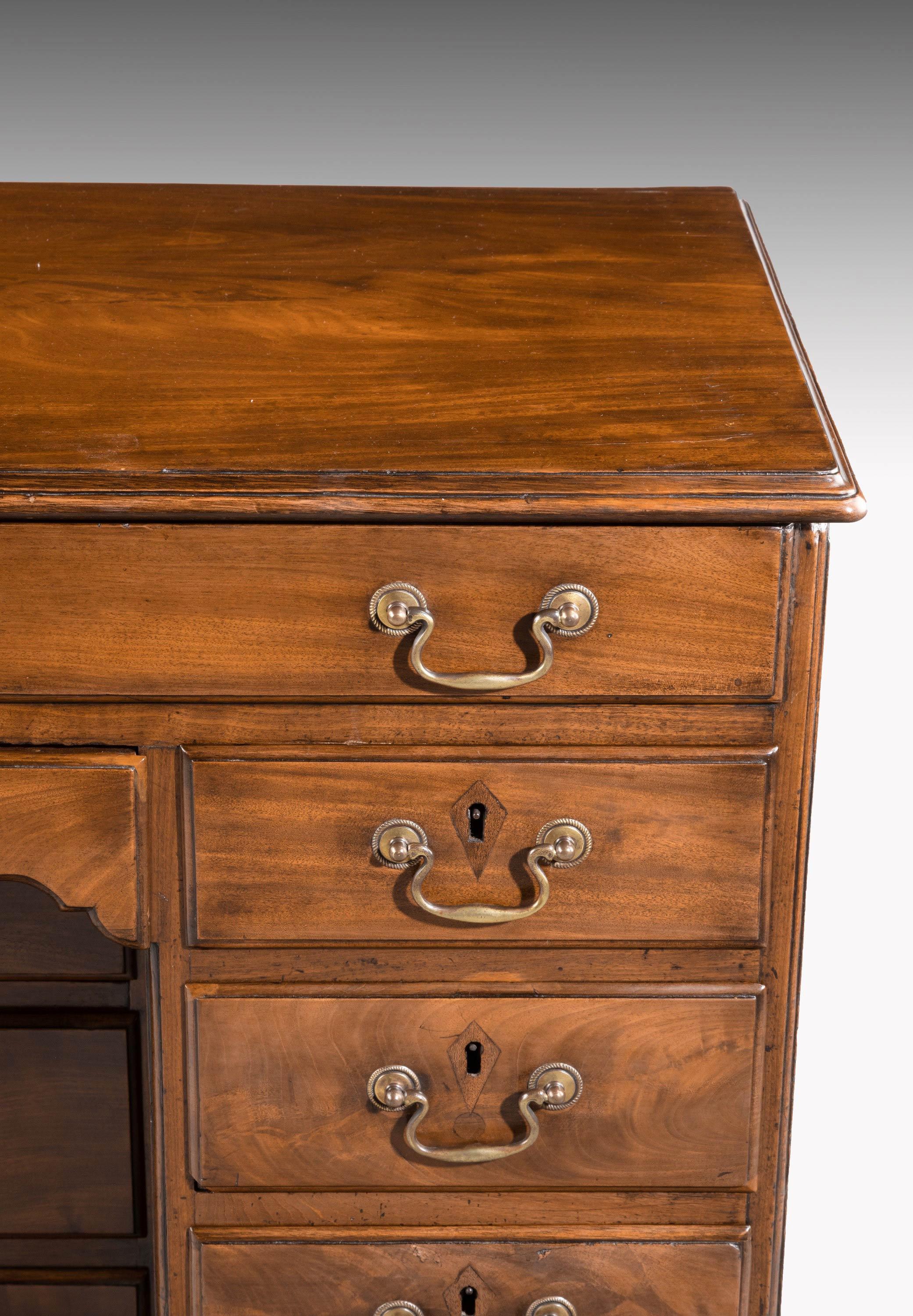 18th Century Chippendale Period Kneehole Desk or Dressing Table