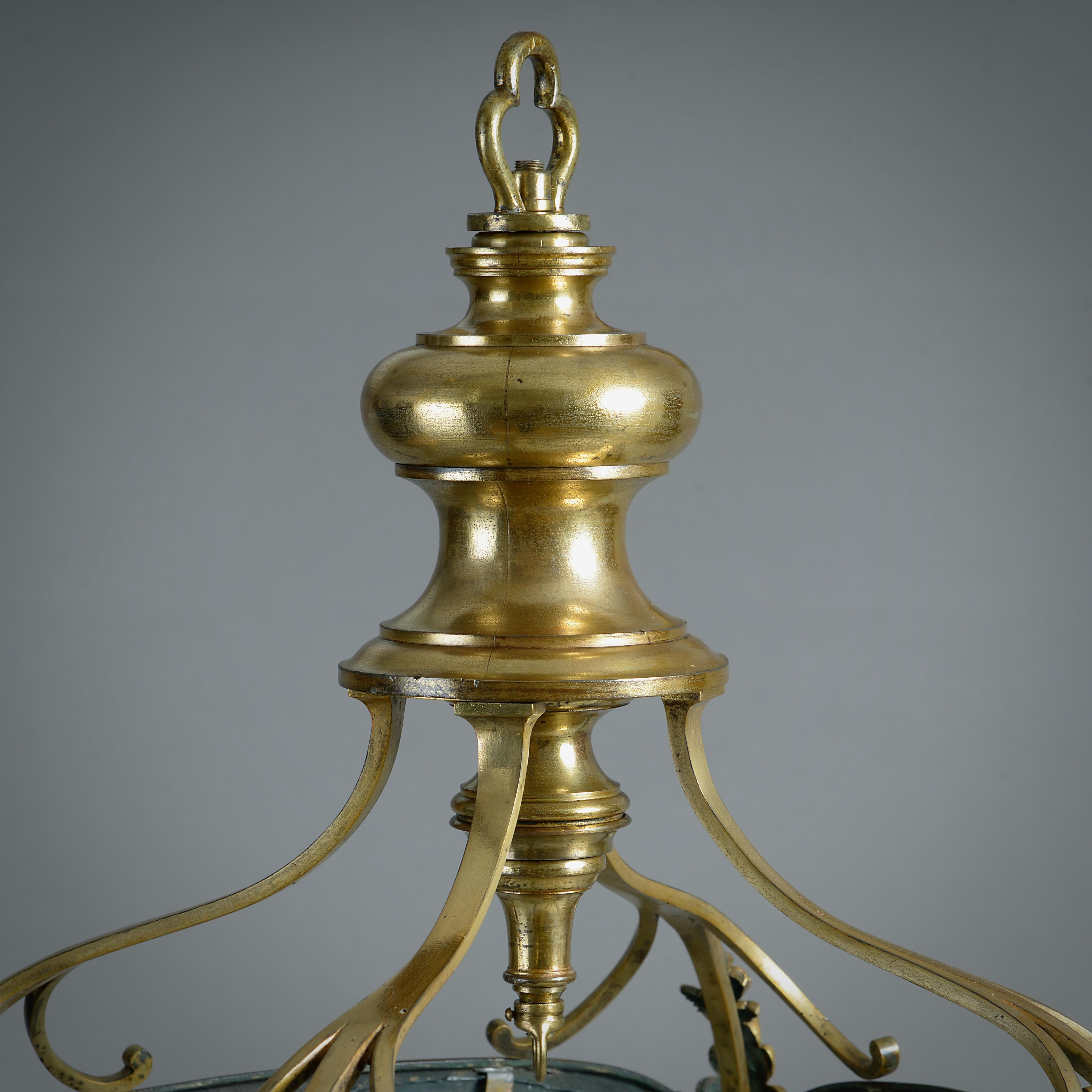 Chippendale Period Lacquered Brass Lantern In Good Condition For Sale In London, GB