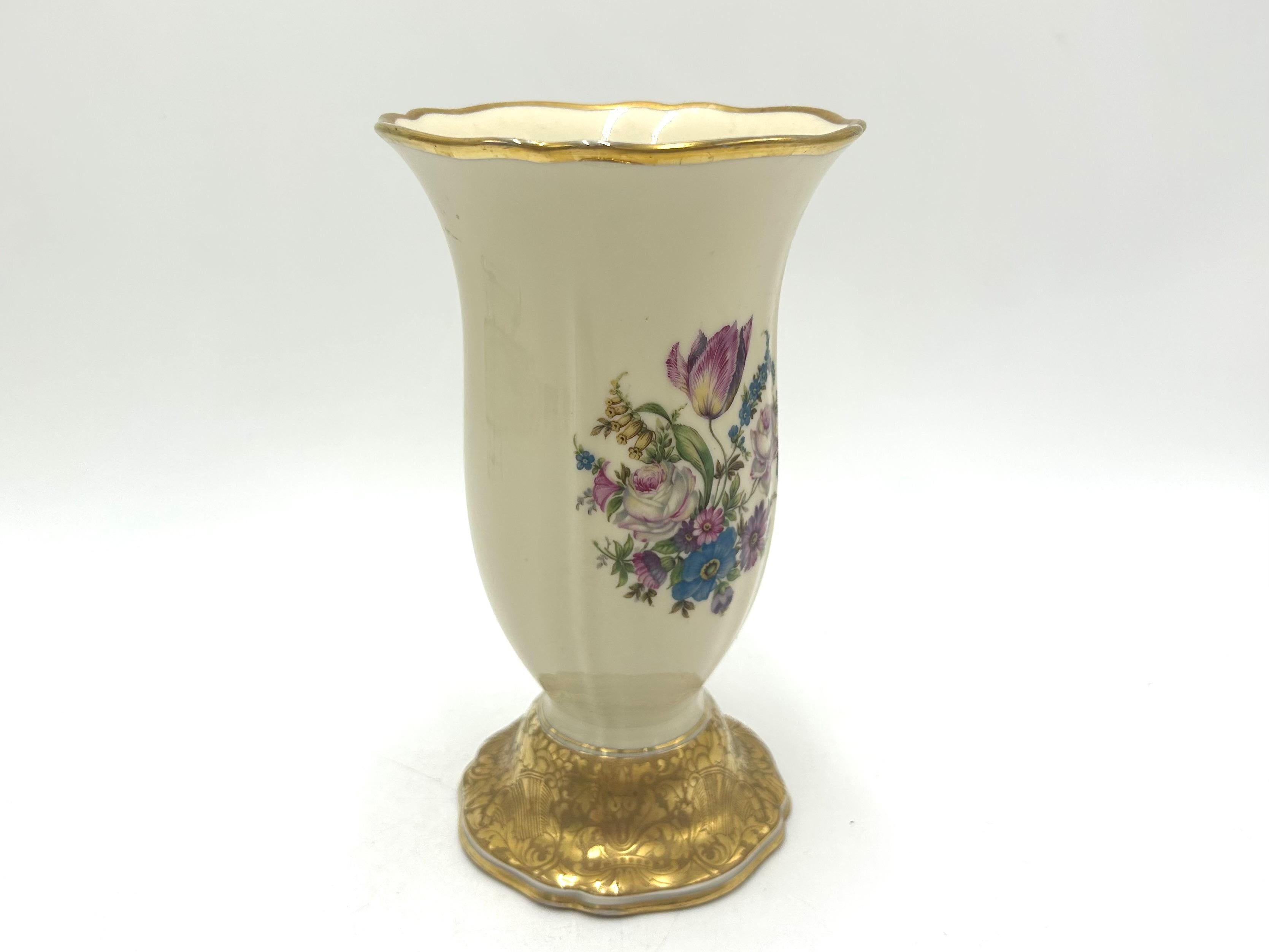 Chippendale Porcelain Vase, Rosenthal, Germany, 1942 2