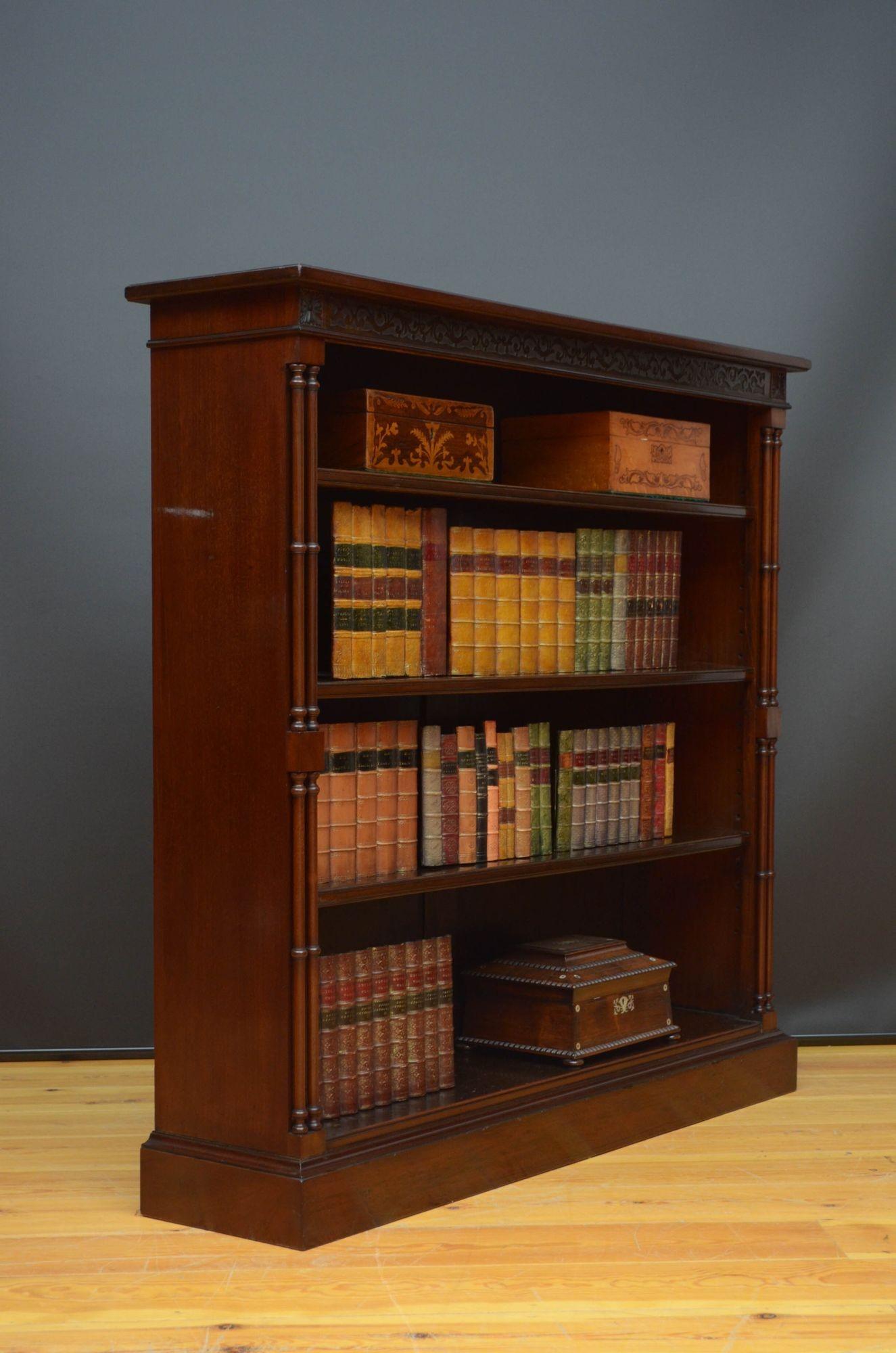 Offenes Bücherregal aus Mahagoni im Chippendale-Stil (Viktorianisch) im Angebot