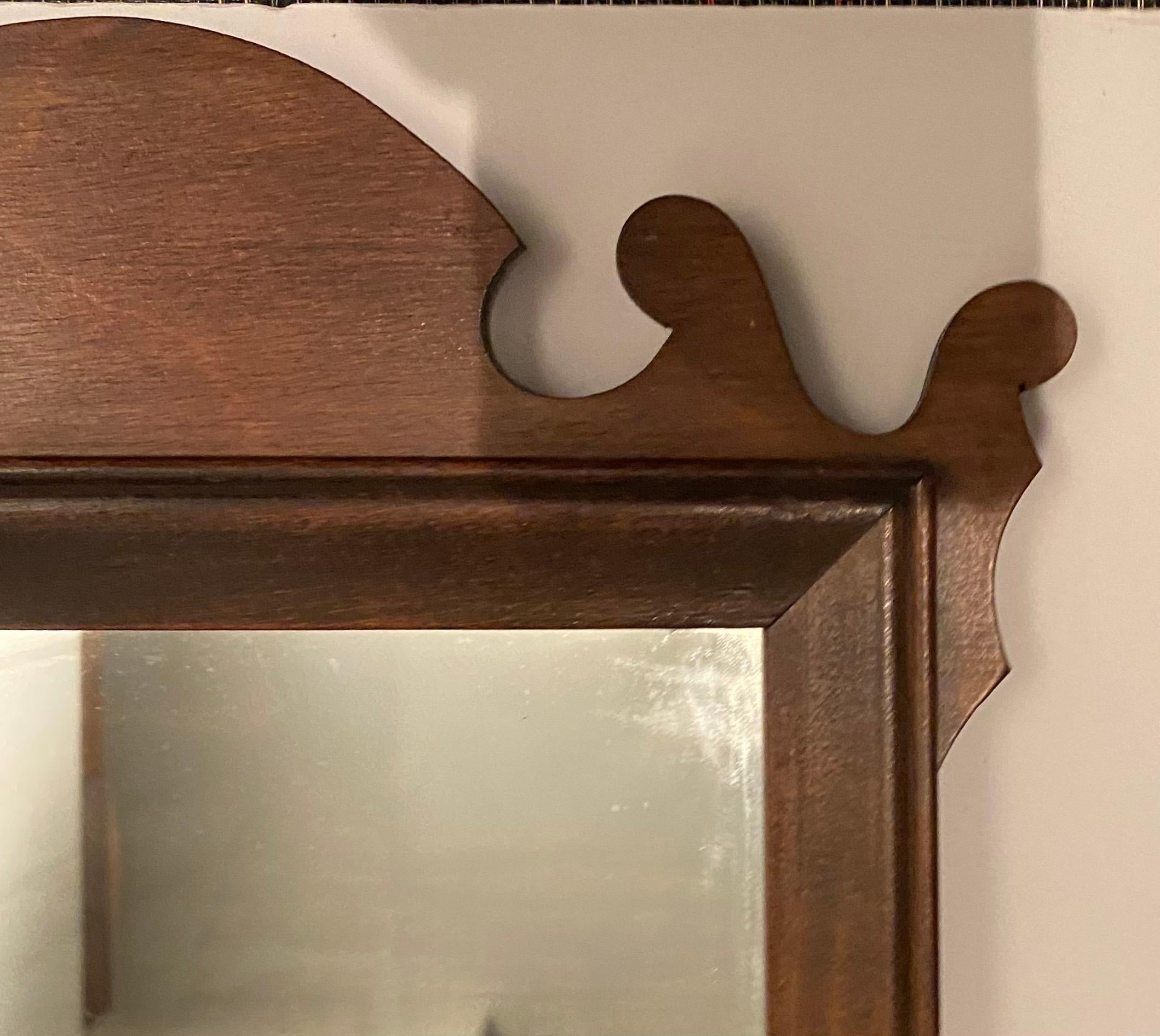 Chippendale Revival Walnut Pediment Wall Mirror, circa 1920 In Good Condition In New York, NY