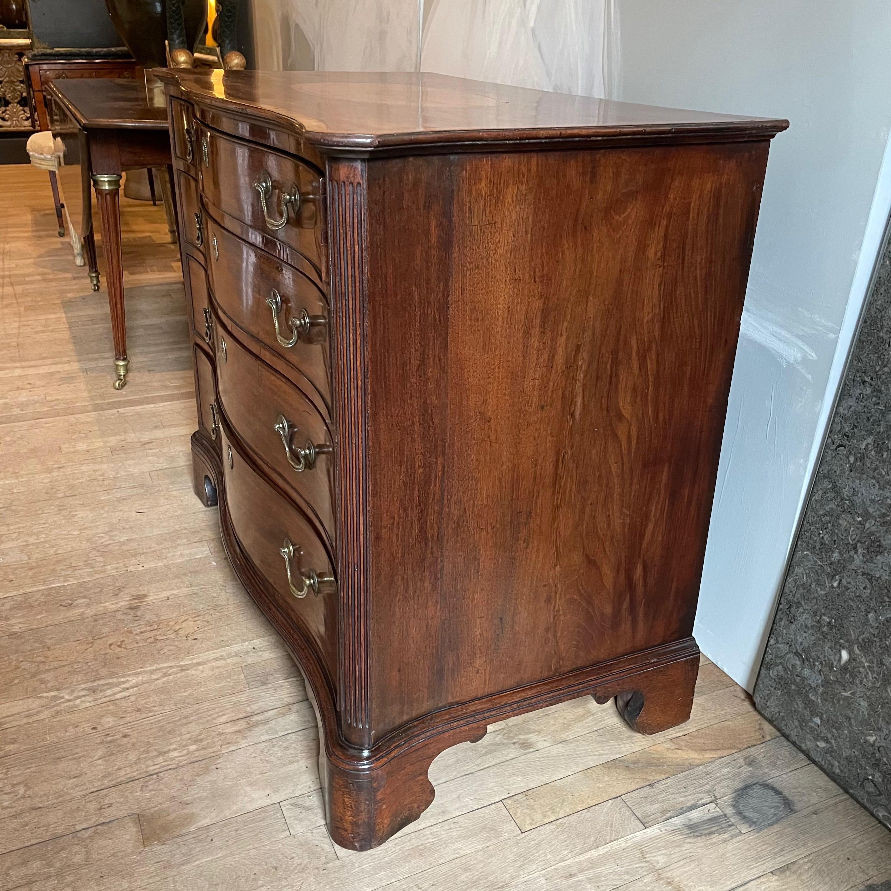 18th Century and Earlier Chippendale Satinwood & Tulipwood Inlaid Mahogany Serpentine Chest of Drawers