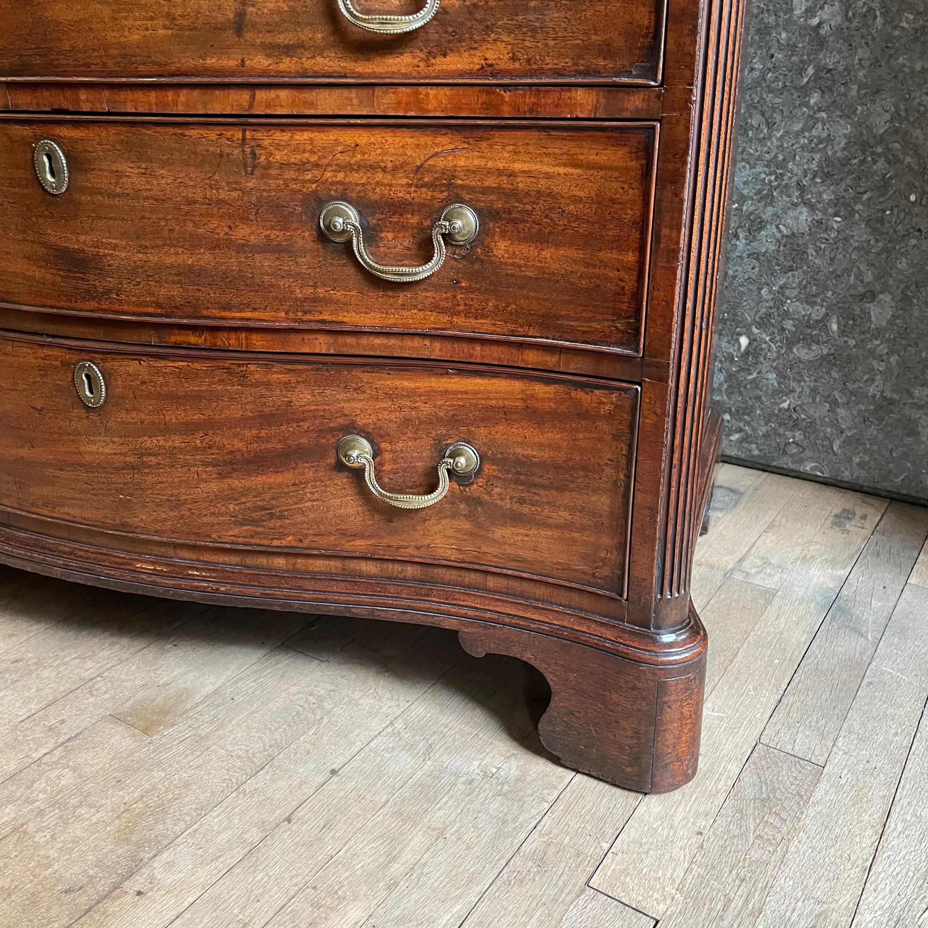 Chippendale Satinwood & Tulipwood Inlaid Mahogany Serpentine Chest of Drawers 1