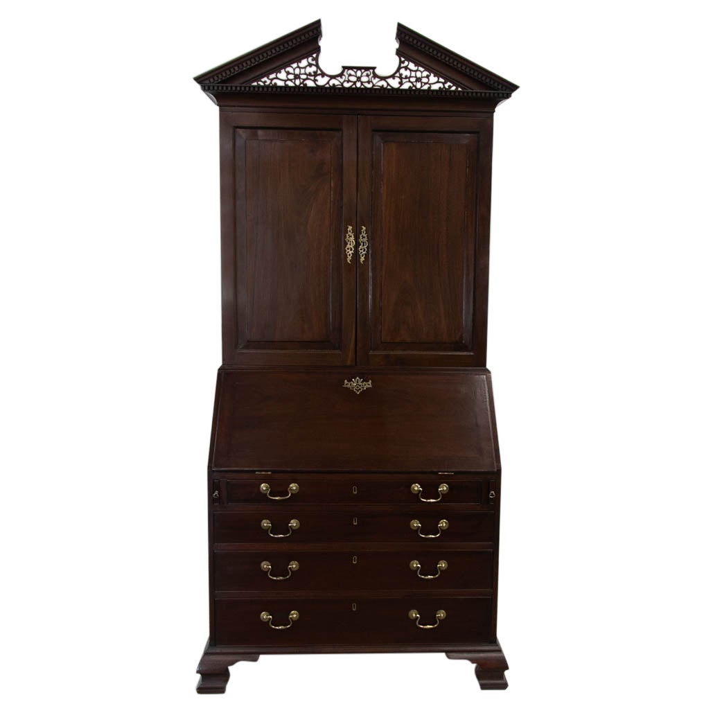 Segretario Chippendale