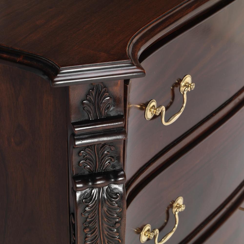 A very fine Chippendale inspired mahogany country house commode with hand cast brass handles and escutcheons. The Chippendale Serpentine Commode takes its inspiration from mid 18th century designs.

Bespoke sizing, design adaptations and finishing