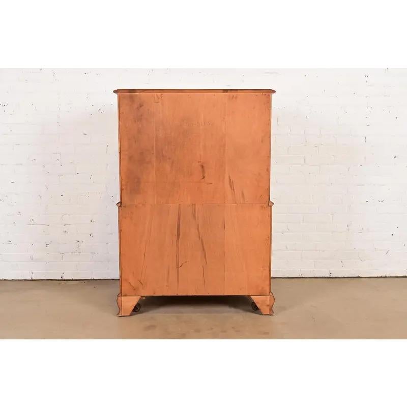 Comò Highboy in acero massiccio Chippendale di Kling, CIRCA 1960 in vendita 7