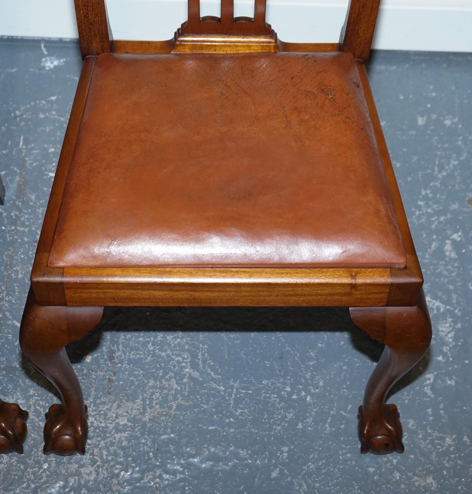 CHIPPENDALE STYLE 5 DINING CHAIRS WiTH LEATHER SEATS PERFECT FOR ROUND TABLE For Sale 5