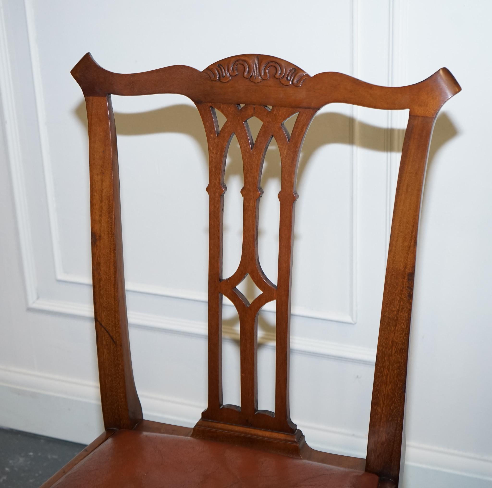 Hardwood CHIPPENDALE STYLE 5 DINING CHAIRS WiTH LEATHER SEATS PERFECT FOR ROUND TABLE For Sale