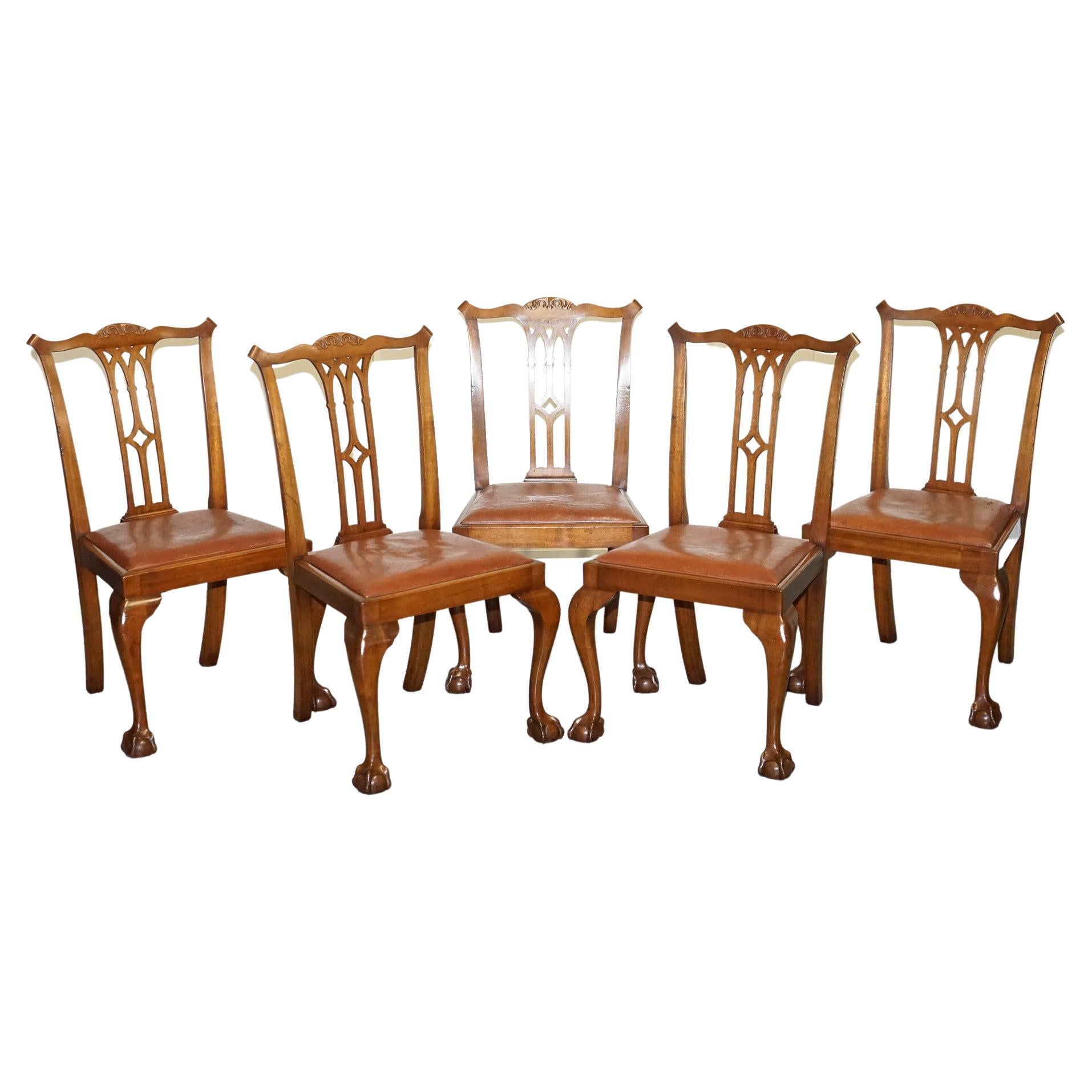 CHIPPENDALE STYLE 5 DINING CHAIRS WiTH LEATHER SEATS PERFECT FOR ROUND TABLE For Sale