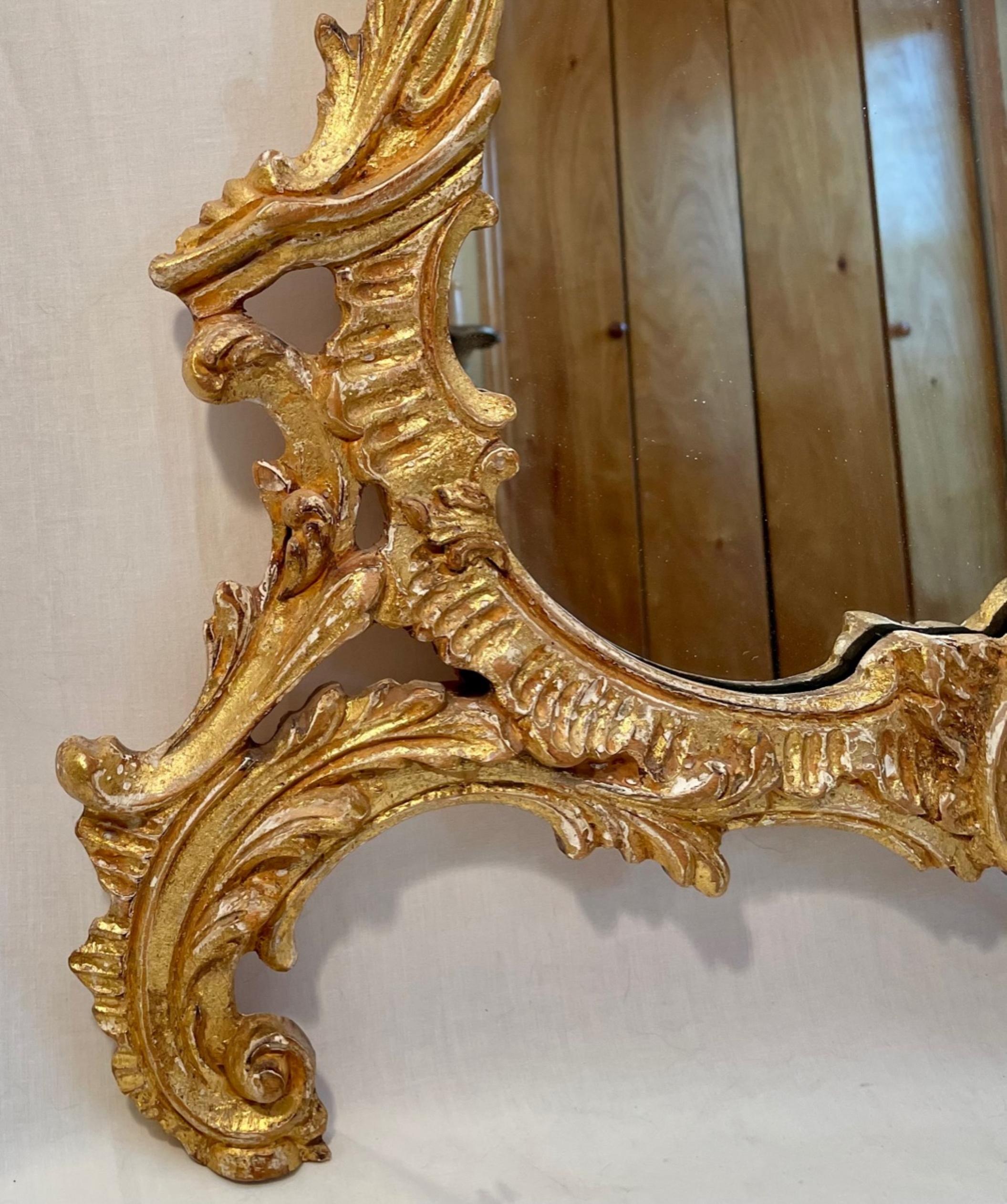 Chippendale Style Carved Chinoiserie Giltwood Mirror In Good Condition In Vero Beach, FL