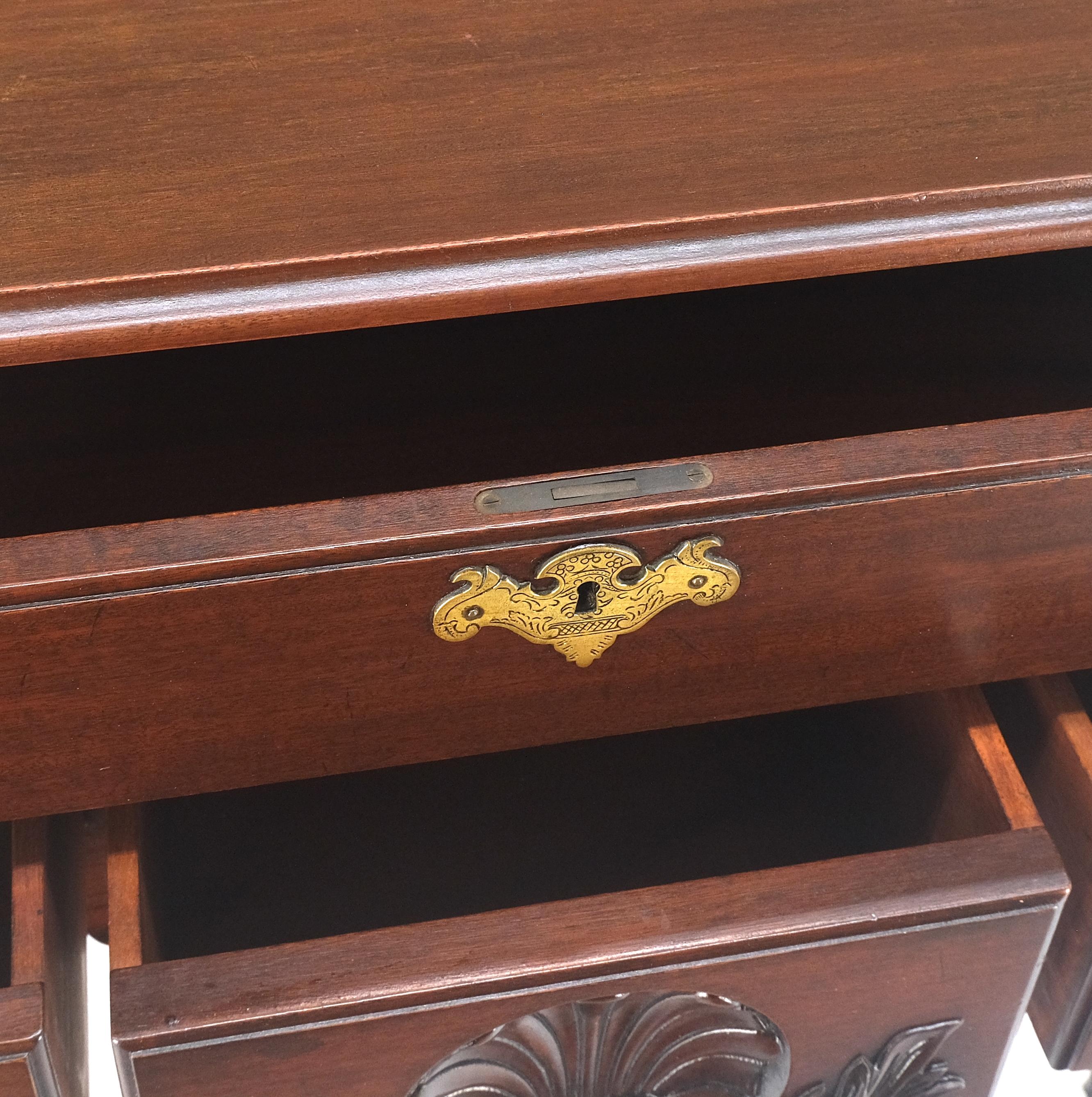 American Chippendale Style Carved Mahogany Ball & Claw 4 Drawer Low Boy Dresser CLEAN! For Sale