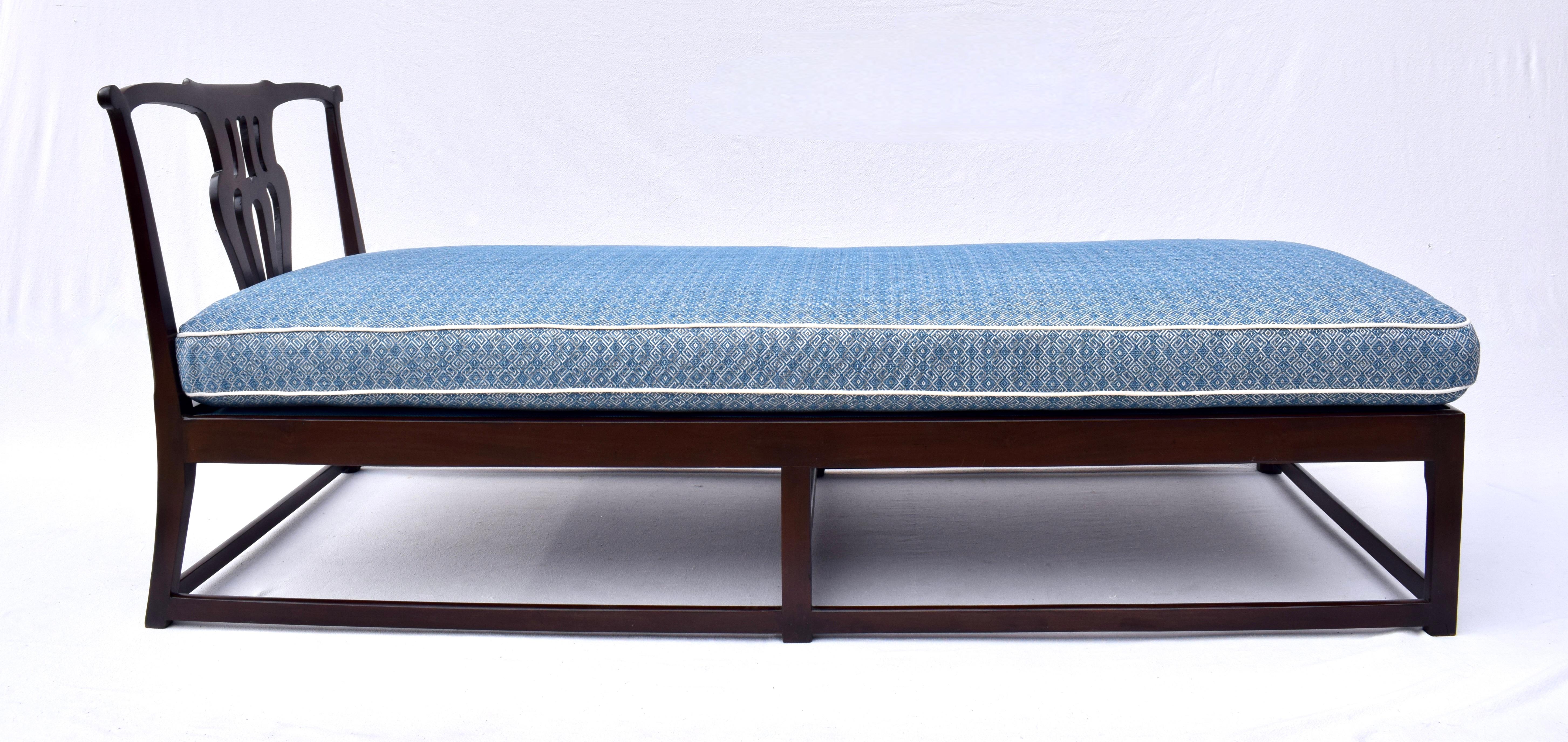 An exquisite English Chippendale style (early 19th Cent) Mahogany daybed with open carved crest rail & splat having new custom blue & white woven upholstery. Fully restored & refinished in excellent vintage condition. An especially transitional