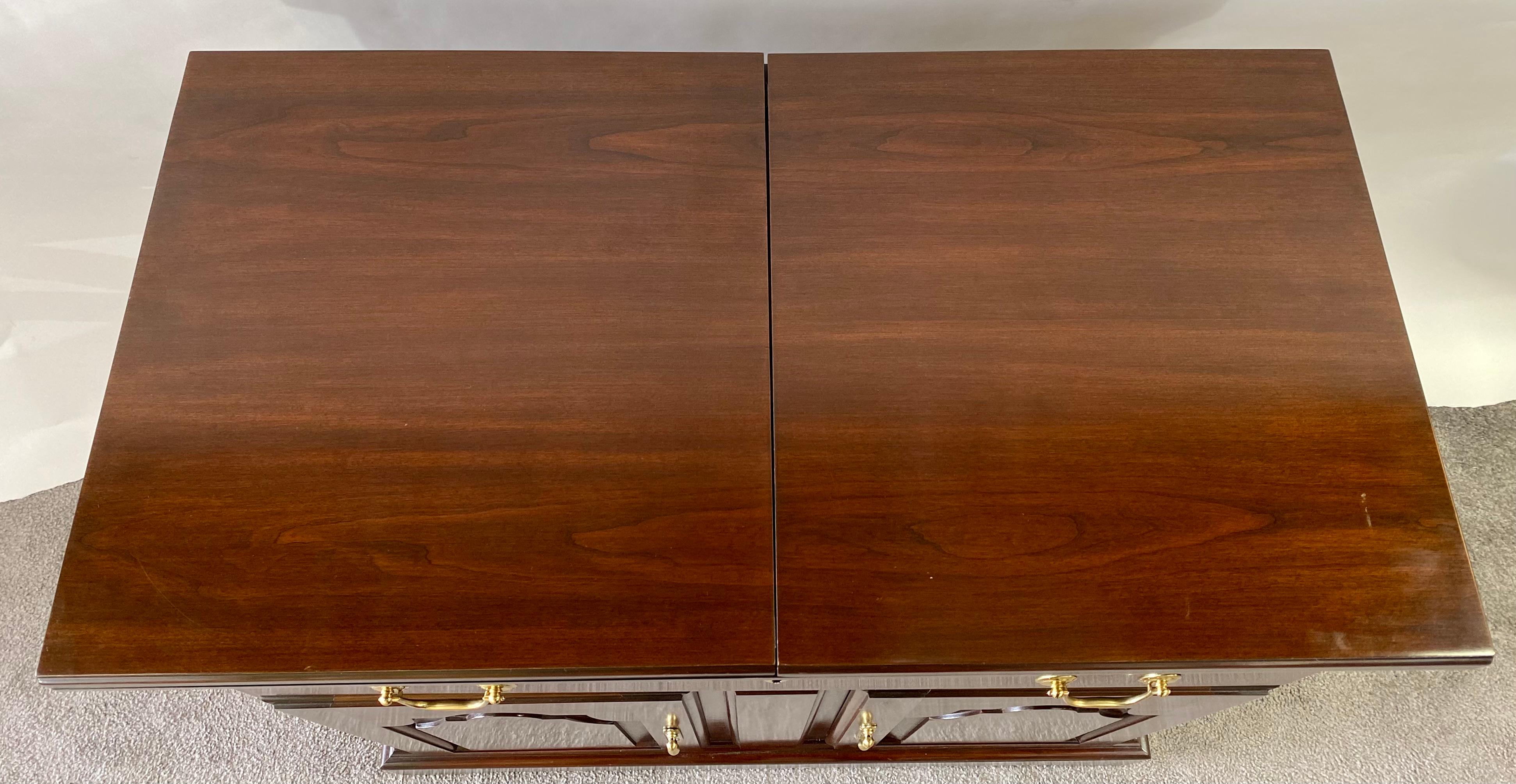 Chippendale Style Cherry Wood Folding Cabinet or Serving Bar by Harden In Good Condition In Plainview, NY