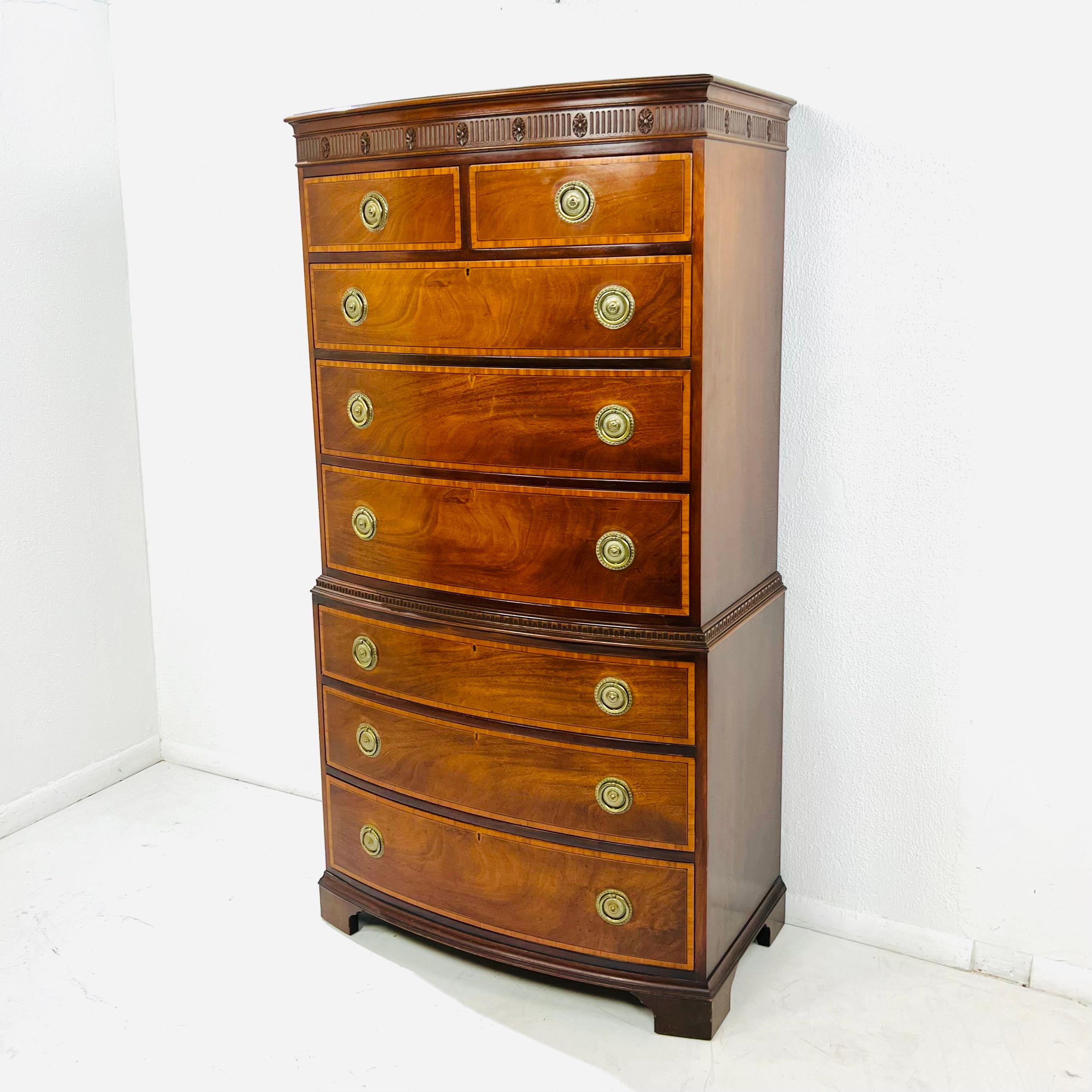 Cassettiera in stile Chippendale In condizioni buone in vendita a Dallas, TX