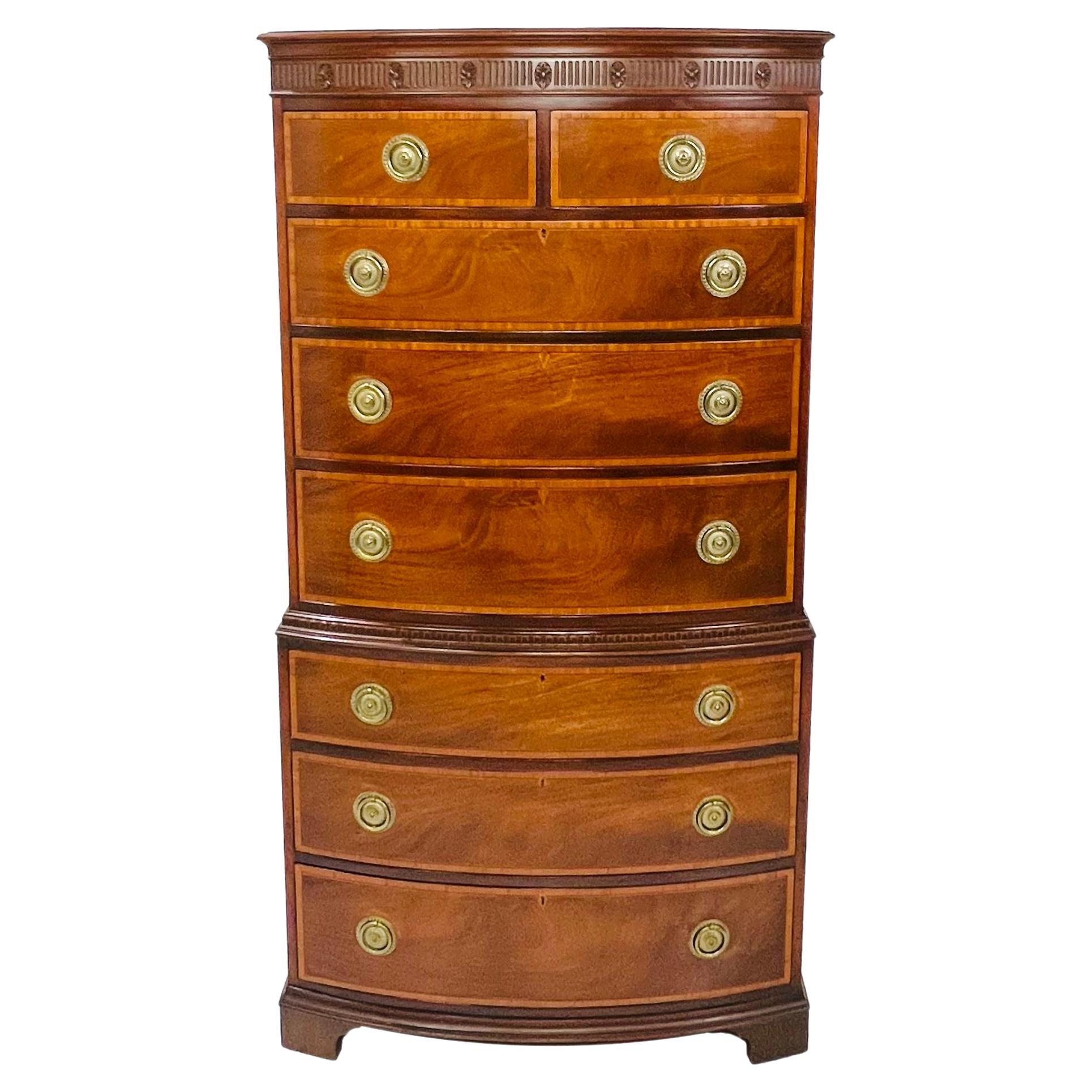 Cassettiera in stile Chippendale in vendita