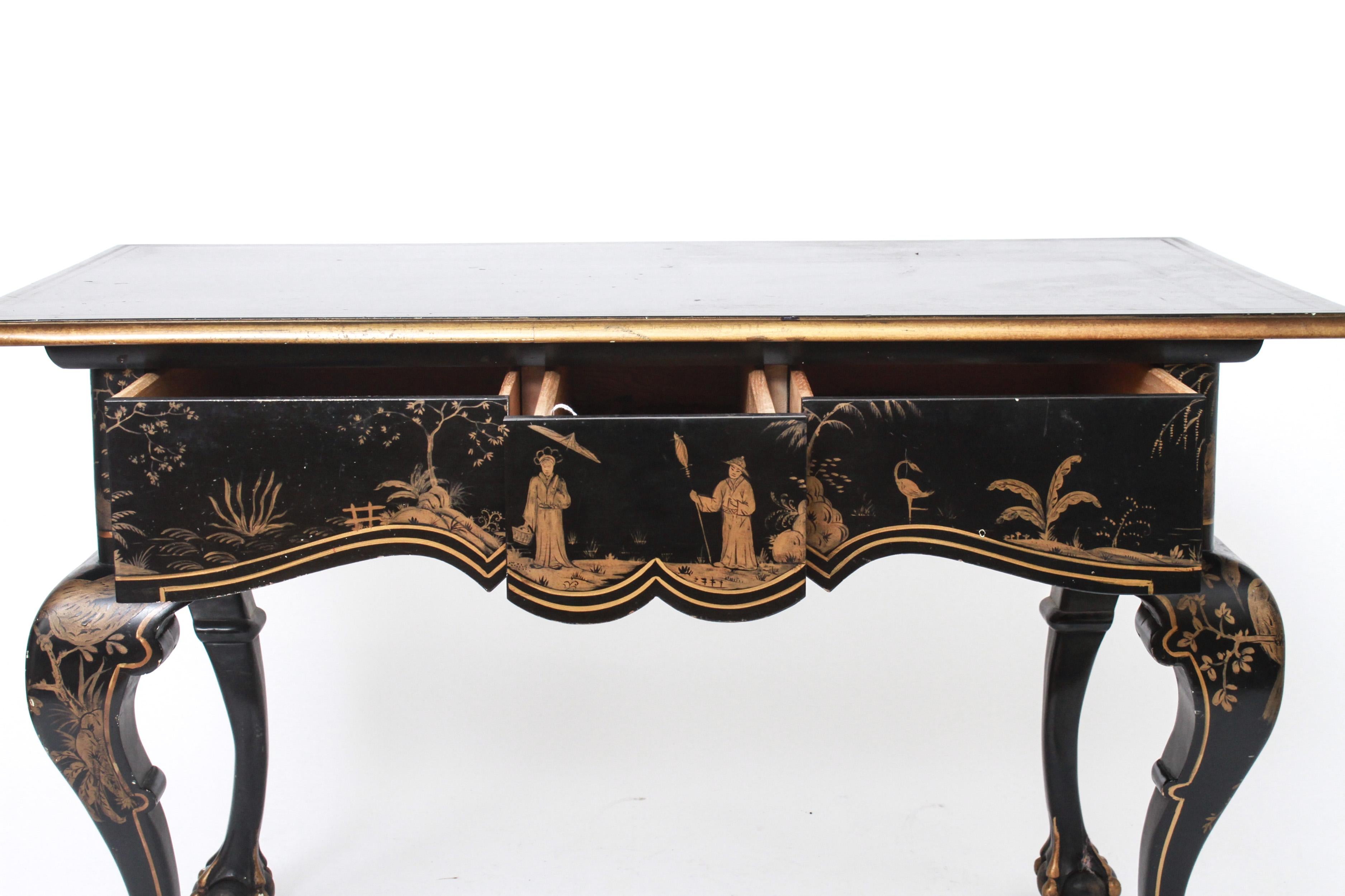 Chippendale Style Chinoiserie Lacquered Desk In Good Condition In New York, NY