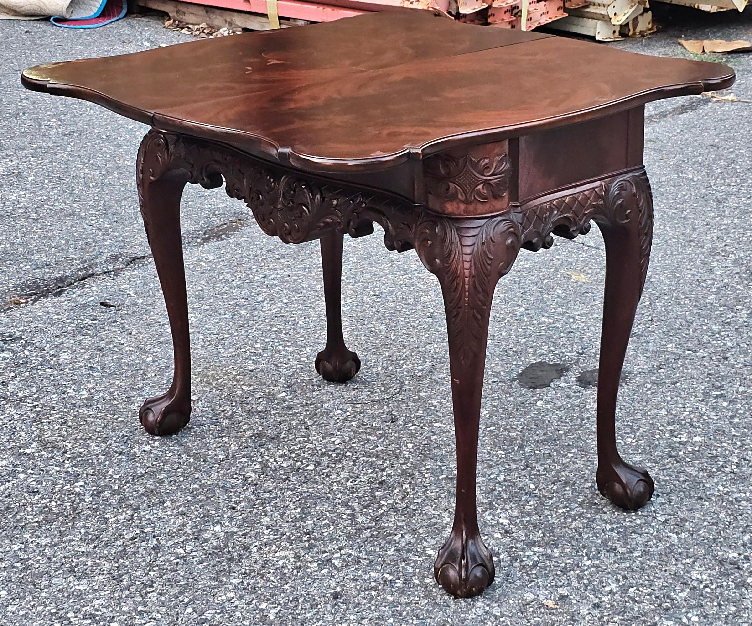 Chippendale Stil Crotch Mahagoni Fold Top Spiele Tisch Konsole Tisch im Zustand „Gut“ im Angebot in Germantown, MD