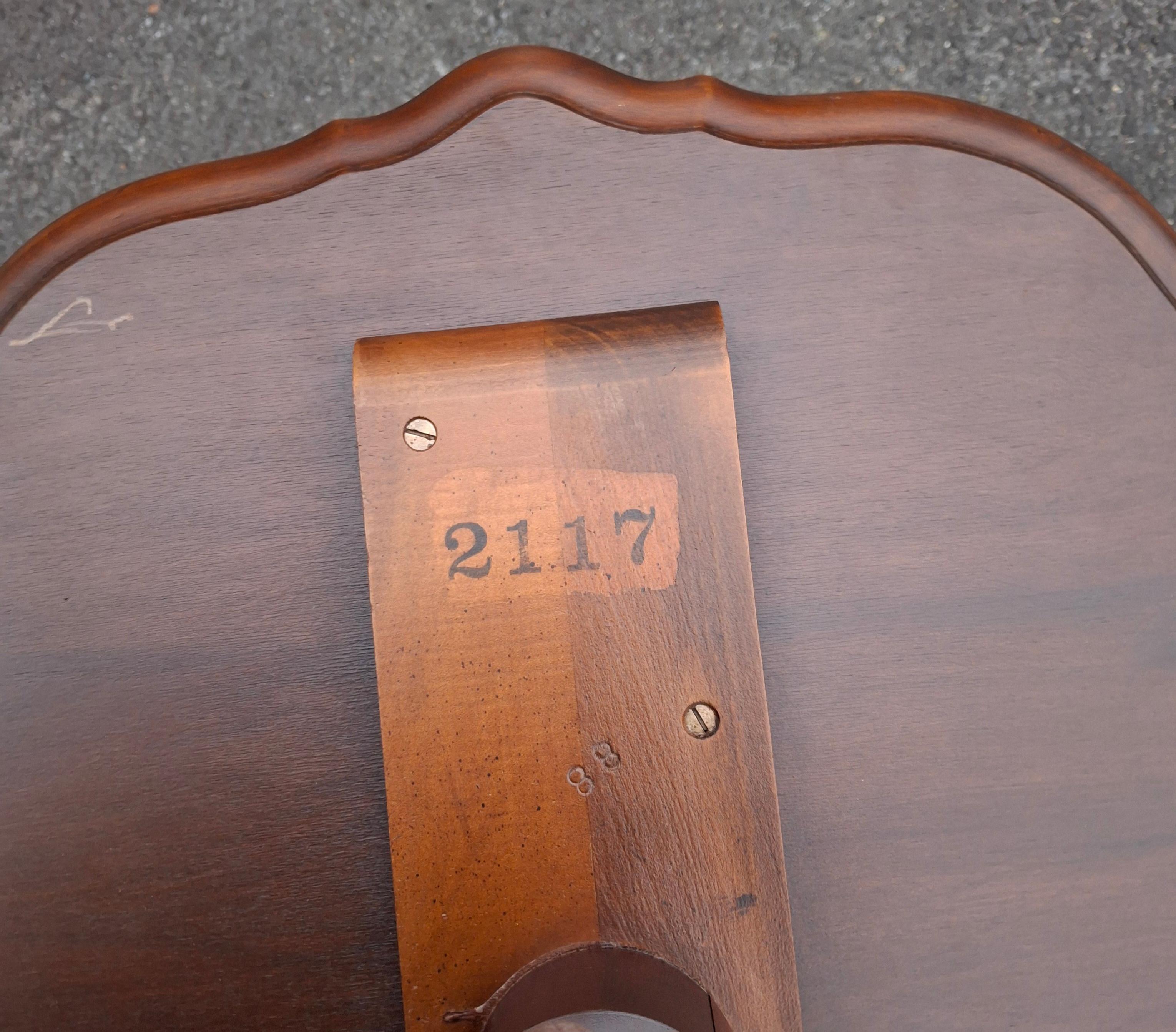 Chippendale Style Crotch Mahogany Low Center Table or Coffee Table For Sale 5