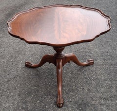 Chippendale Style Crotch Mahogany Low Center Table or Coffee Table