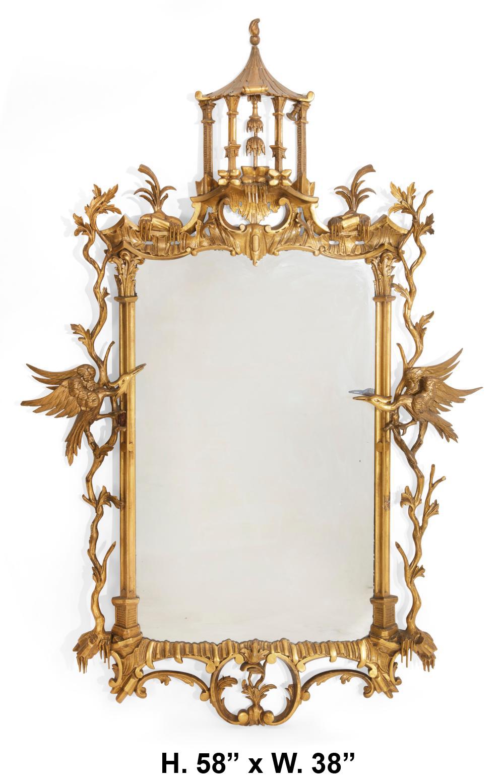 Exceptional 19c Chippendale style carved giltwood mirror with hoho birds..
Extremely fine carved giltwood with meticulous attention has been given to every details all around.
The gilding is in a very good condition. it is one of the most elegant