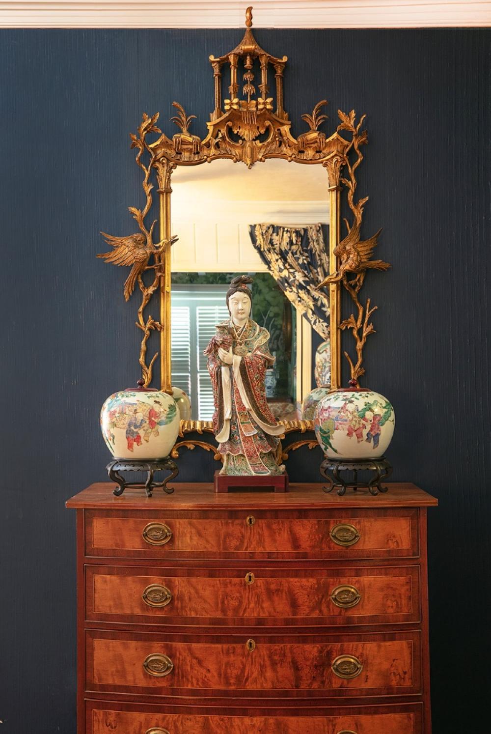 English Chippendale Style Giltwood Mirror With Hoho Birds, 19 Century