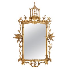 Specchio in legno dorato in stile Chippendale con uccelli Hoho, 19° secolo
