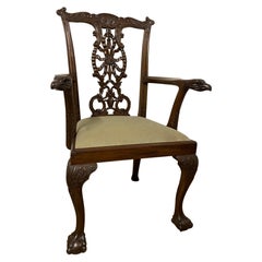 Fauteuil de style Chippendale sculpté à la main, vers 1900