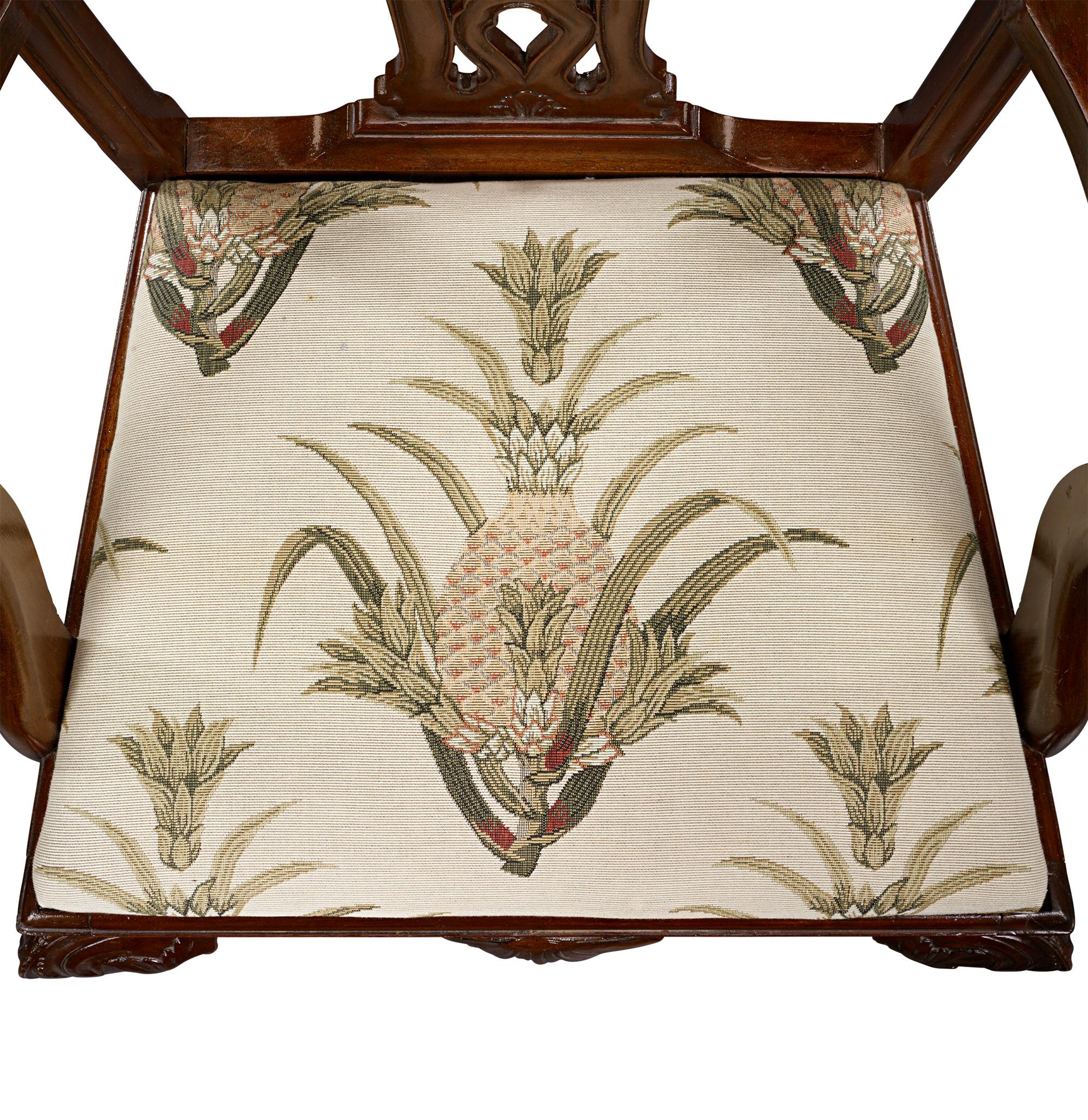 Sillón de caoba estilo Chippendale en Excelente estado para la venta en New Orleans, LA