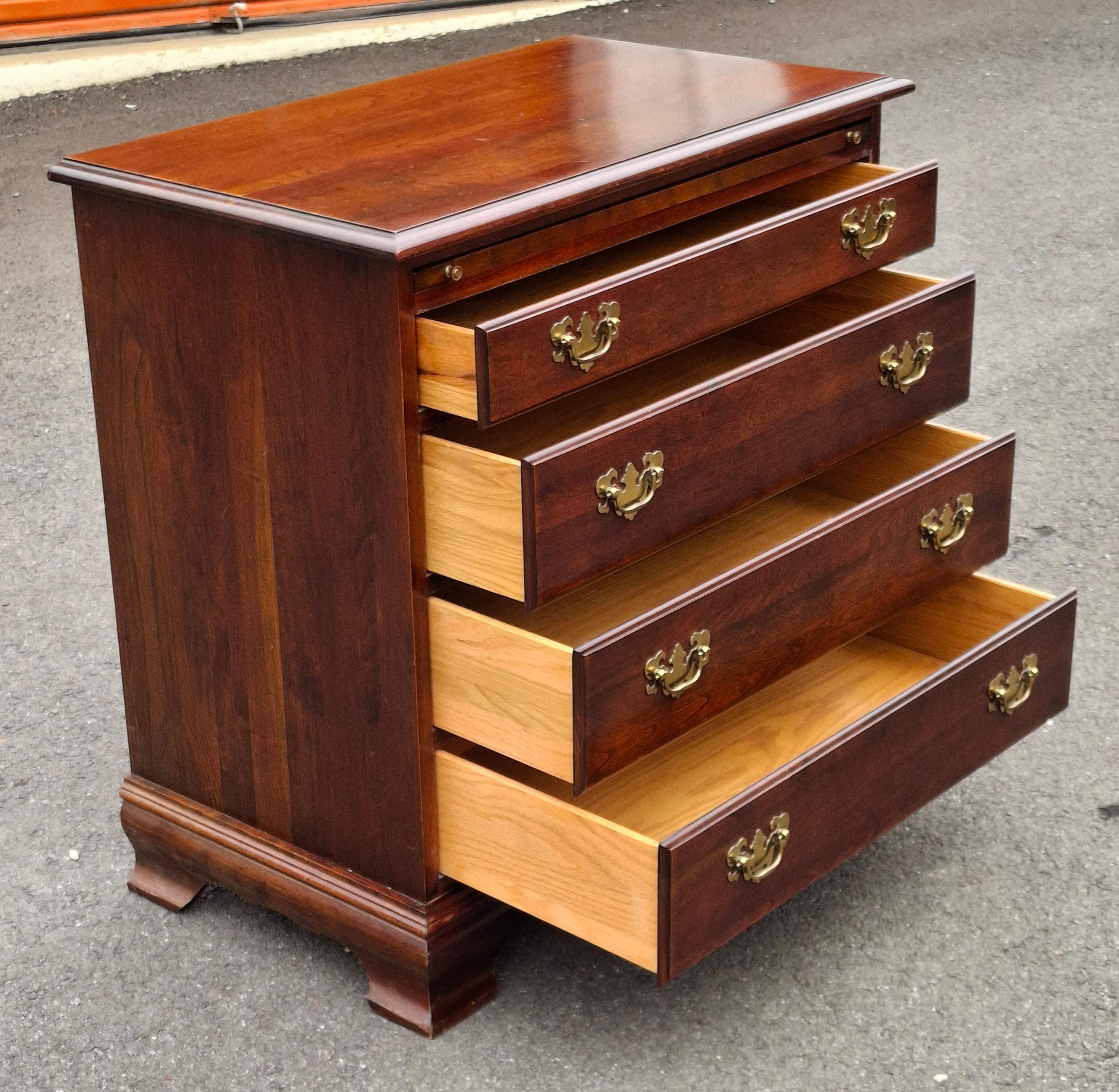 Chippendale Style Mahogany Bachelor Chest with Pull Out Tray Secretary For Sale 5