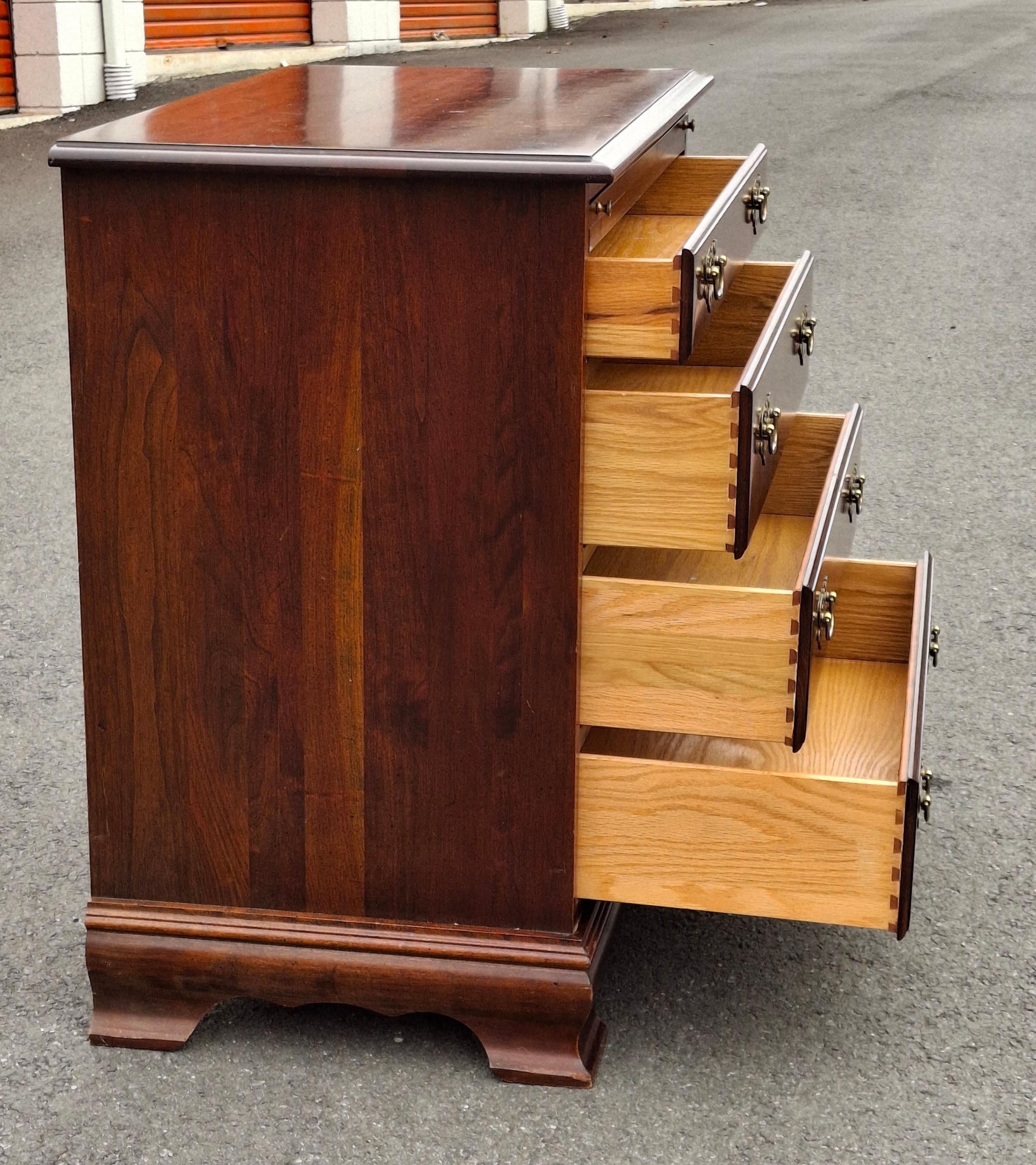 Chippendale Style Mahogany Bachelor Chest with Pull Out Tray Secretary For Sale 7