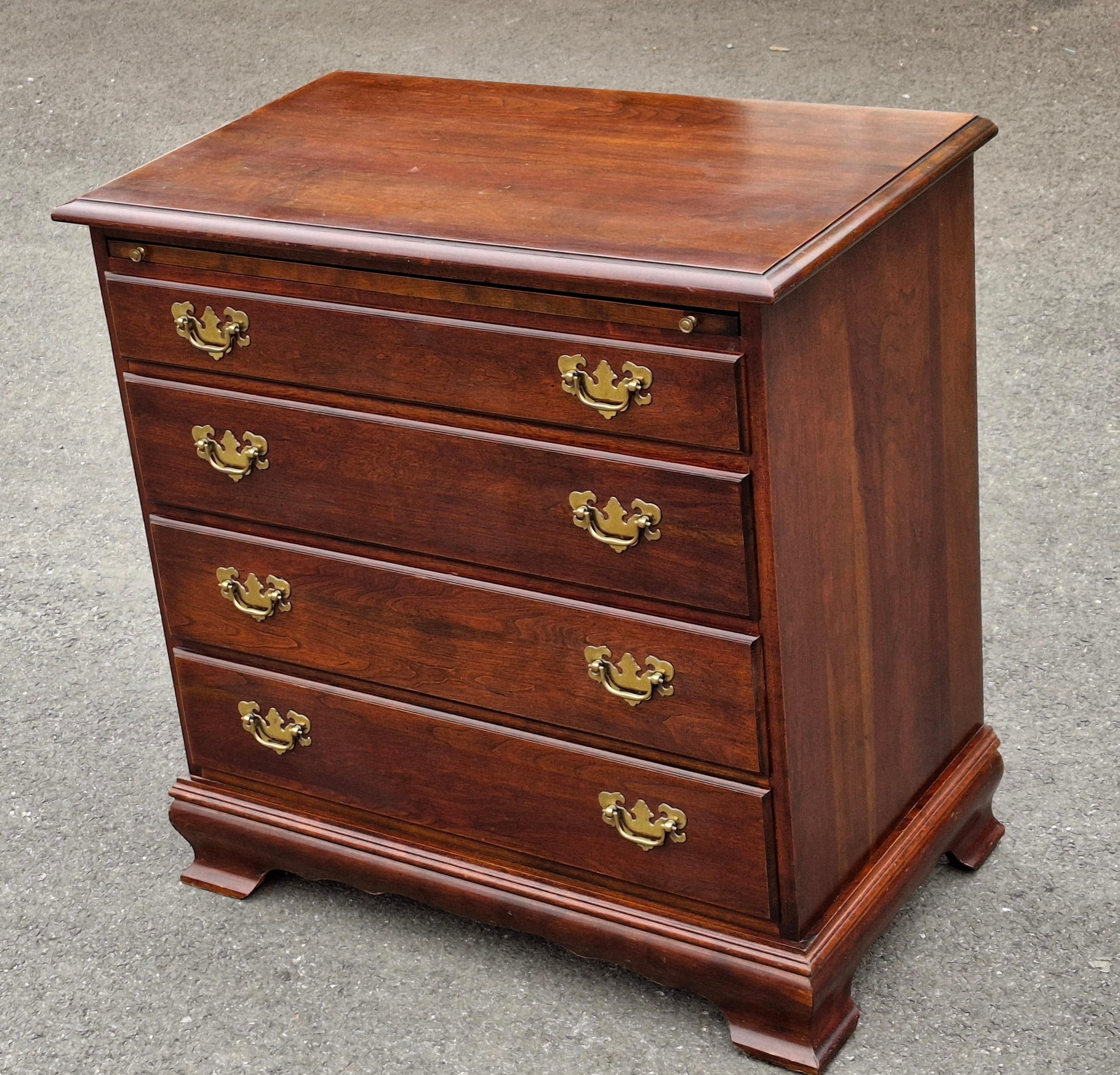 20th Century Chippendale Style Mahogany Bachelor Chest with Pull Out Tray Secretary For Sale