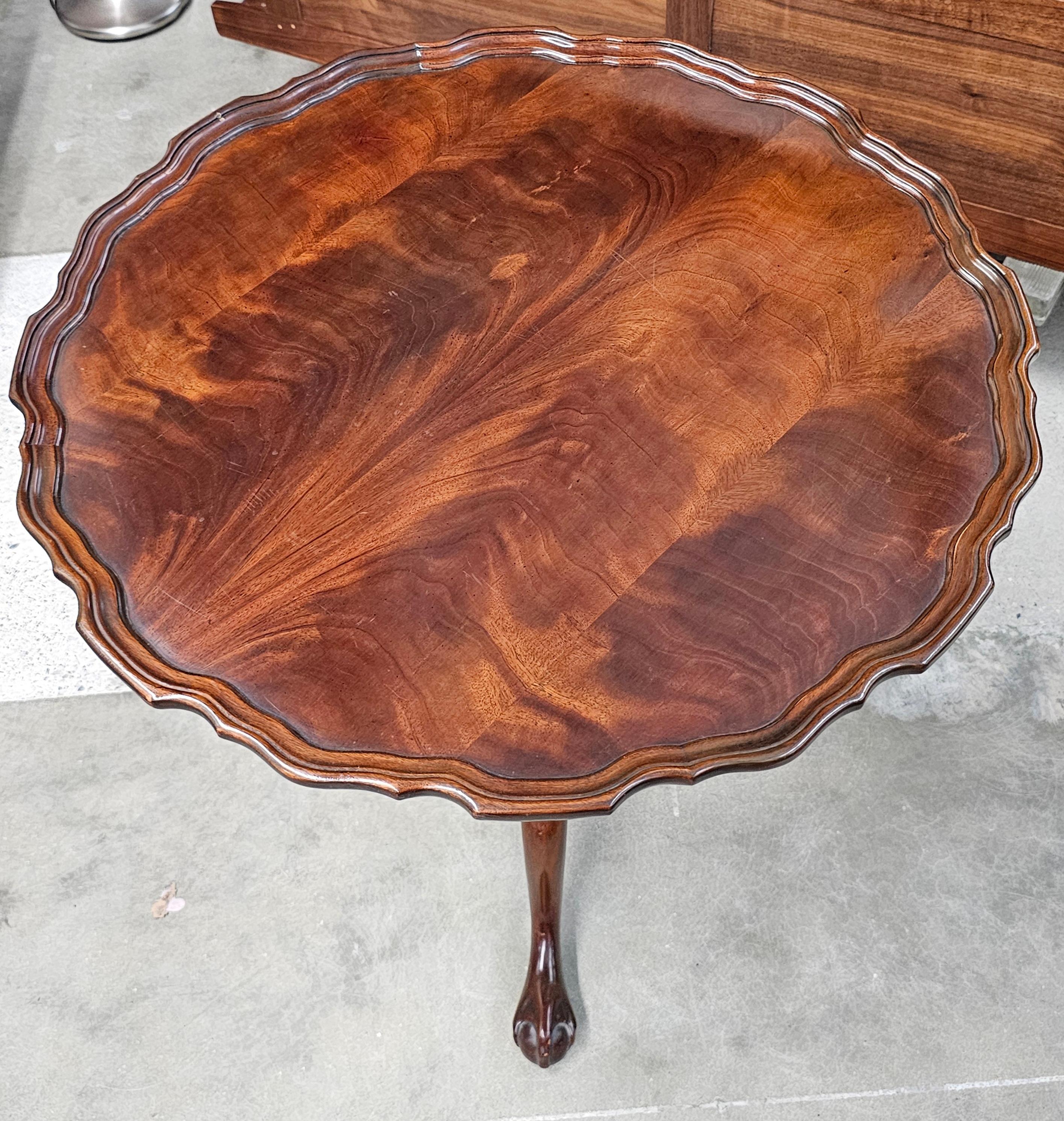 Chippendale Style Mahogany Bird Cage Spinning Tilt Top Tea Table For Sale 5