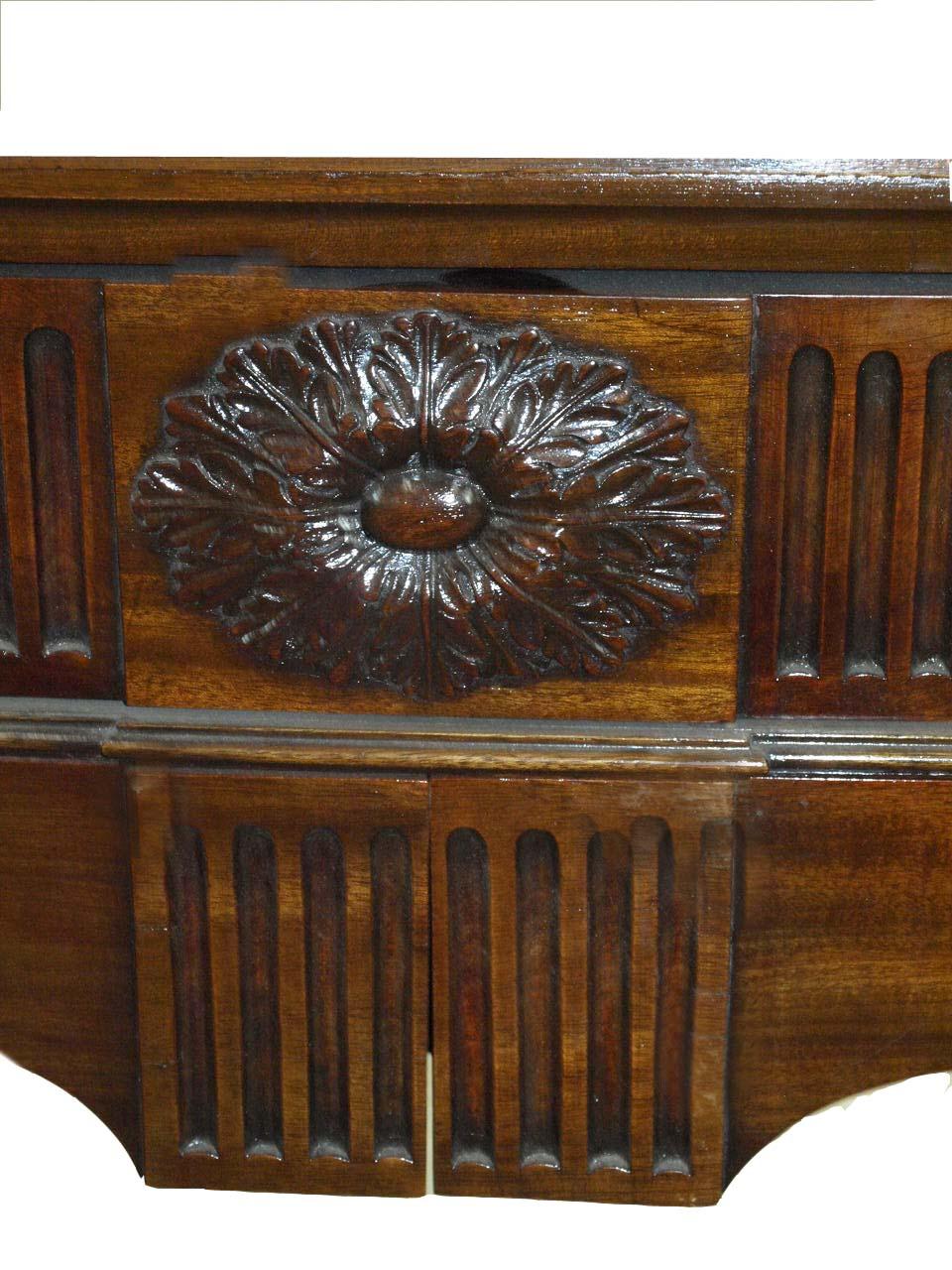 Chippendale Style Mahogany Console For Sale 1