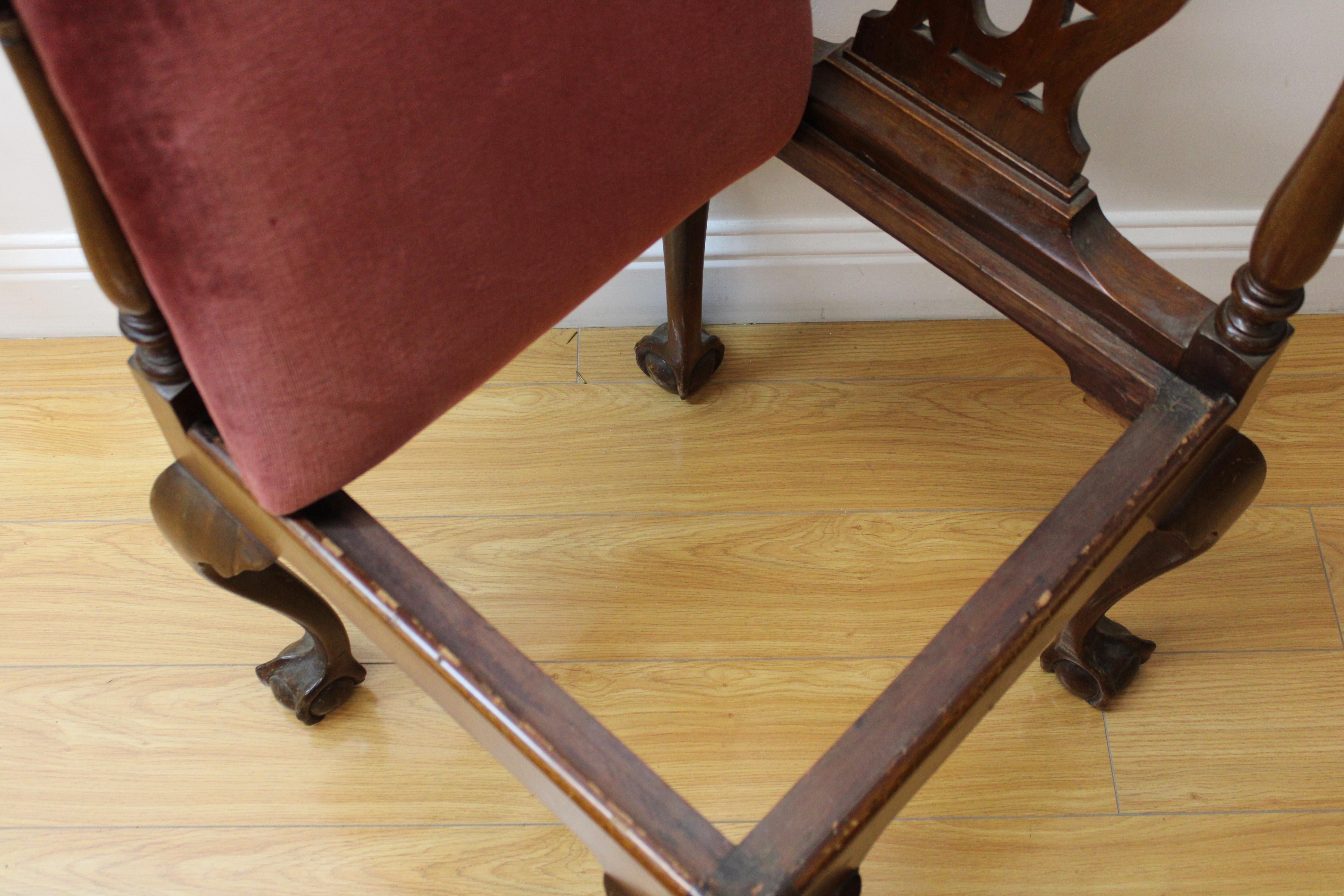 Chippendale Style Mahogany Corner Chair In Good Condition For Sale In San Francisco, CA