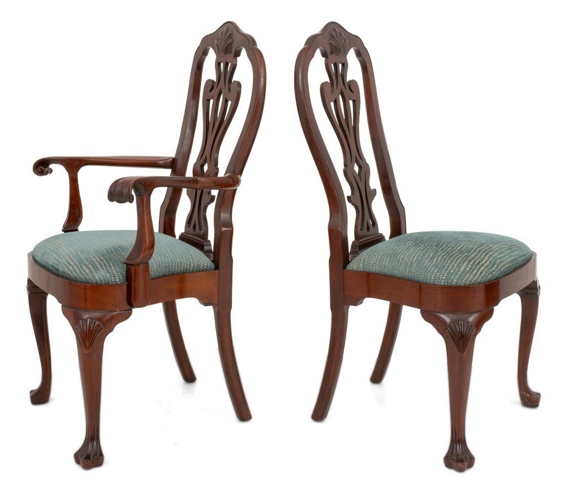 Sculpté Chaises de salle à manger de style Chippendale, 6 en vente