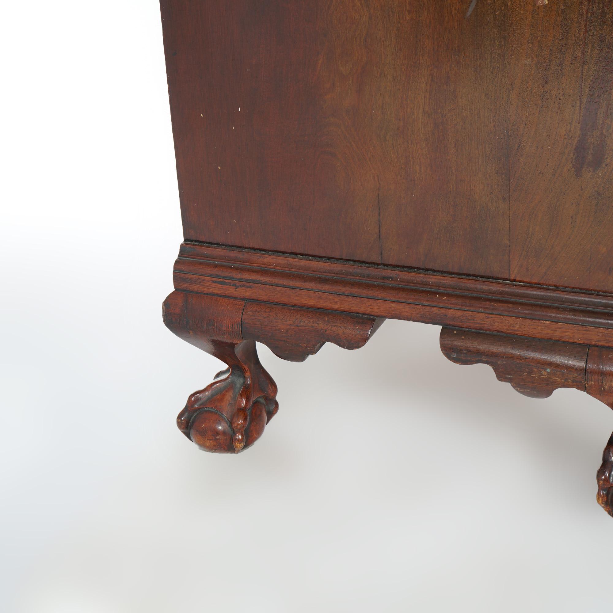 Chippendale Style Mahogany Serpentine Drop-Front Desk by Century, 20th C For Sale 7